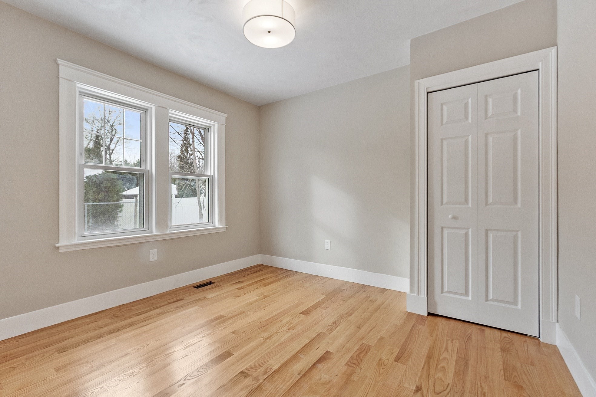 42 N Worcester Ave, Worcester, MA 01606 - Image 15