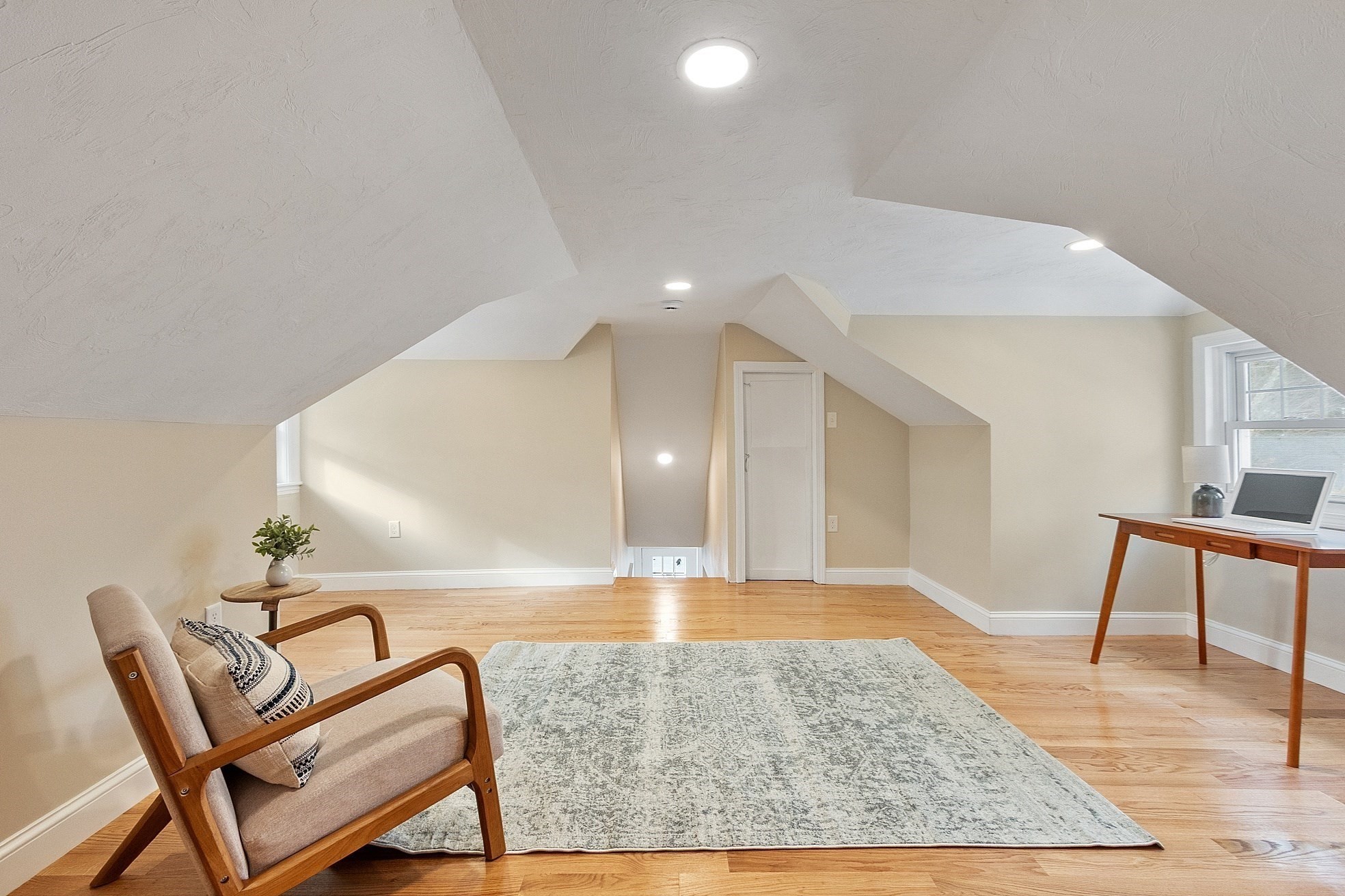 42 N Worcester Ave, Worcester, MA 01606 - Image 18