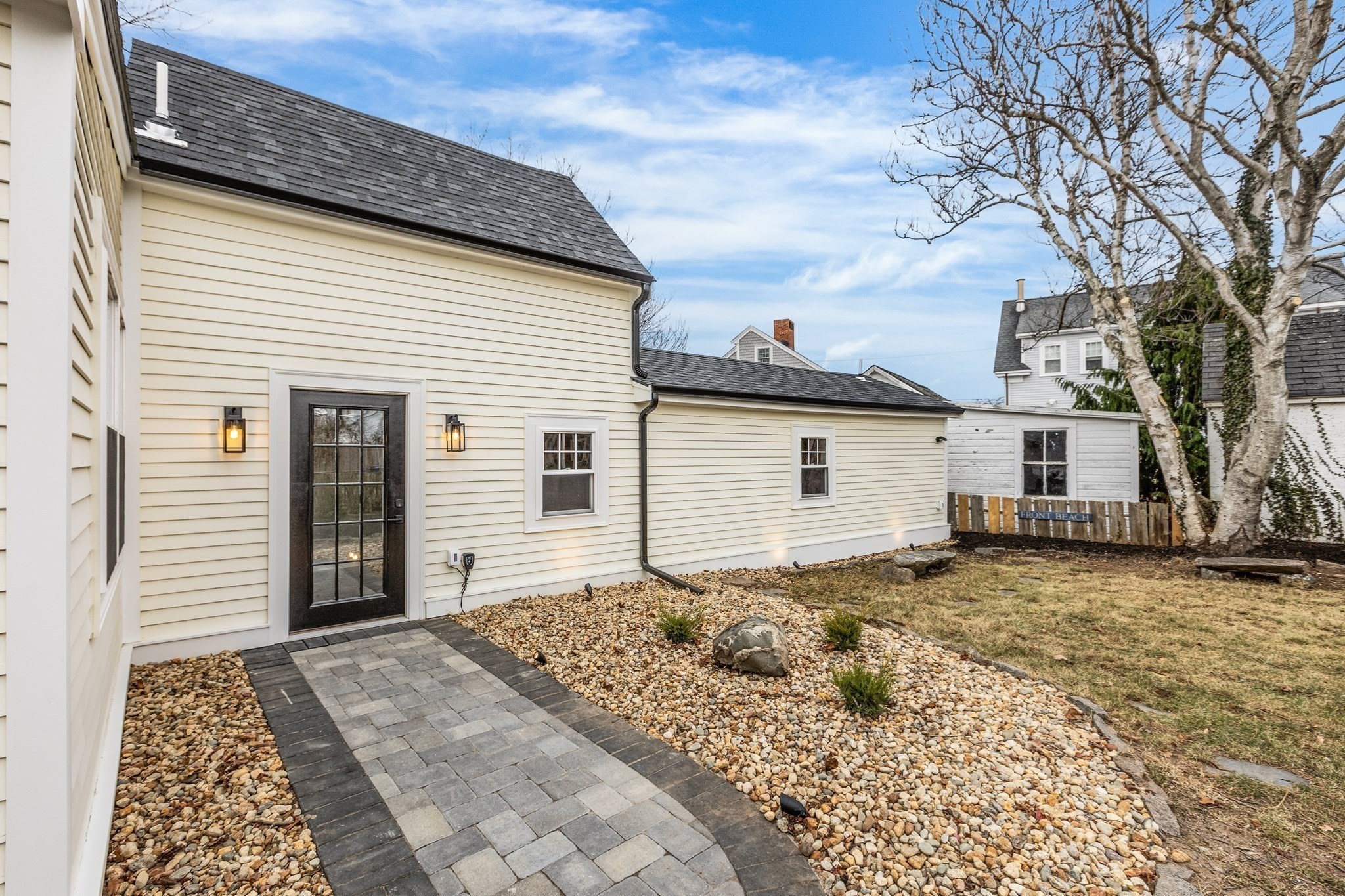 5 Smith St Unit R, Rockport, MA 01966 - Image 2