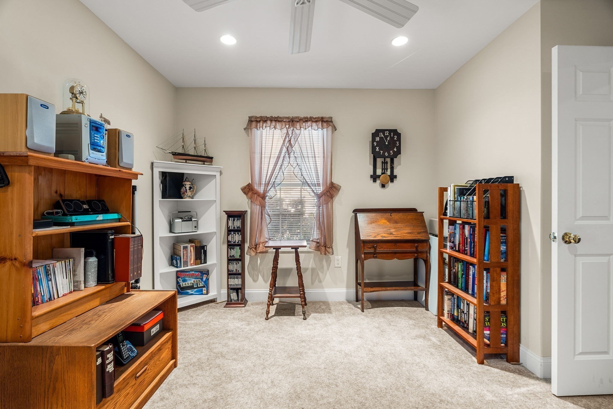 28 Van Norden Rd, Woburn, MA 01801 - Image 16