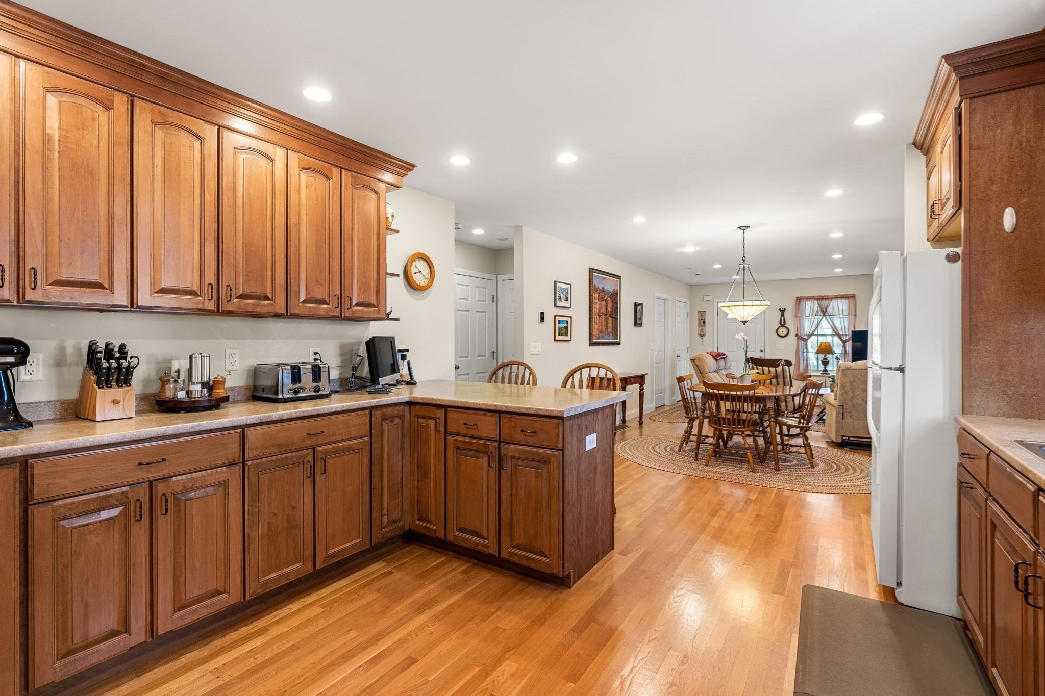 28 Van Norden Rd, Woburn, MA 01801 - Image 8