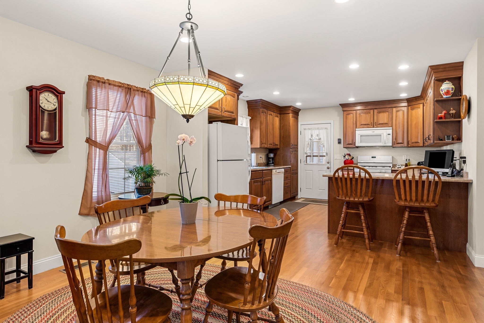 28 Van Norden Rd, Woburn, MA 01801 - Image 10