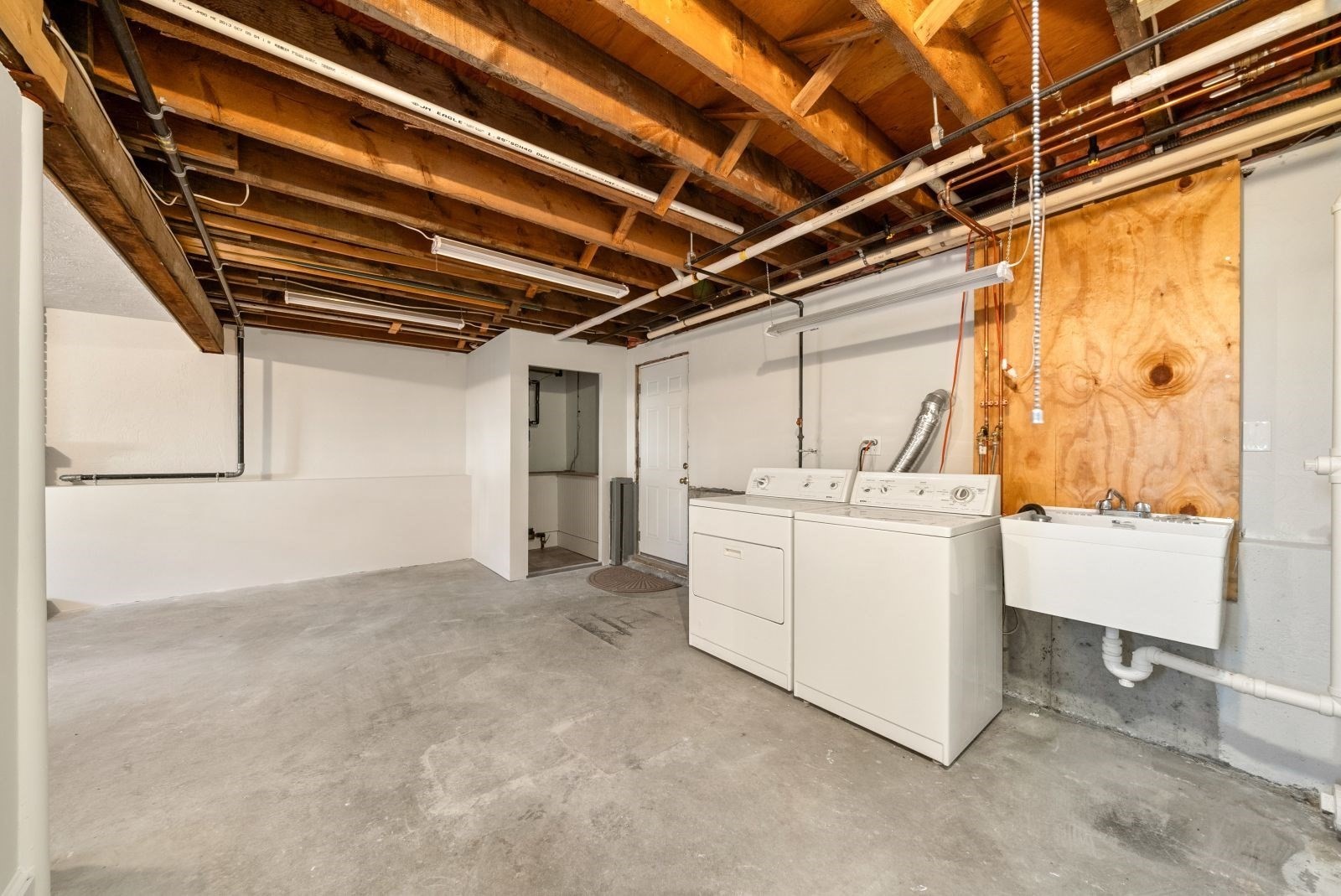 19 Rock Island Road, Quincy, MA 02169 - Image 21