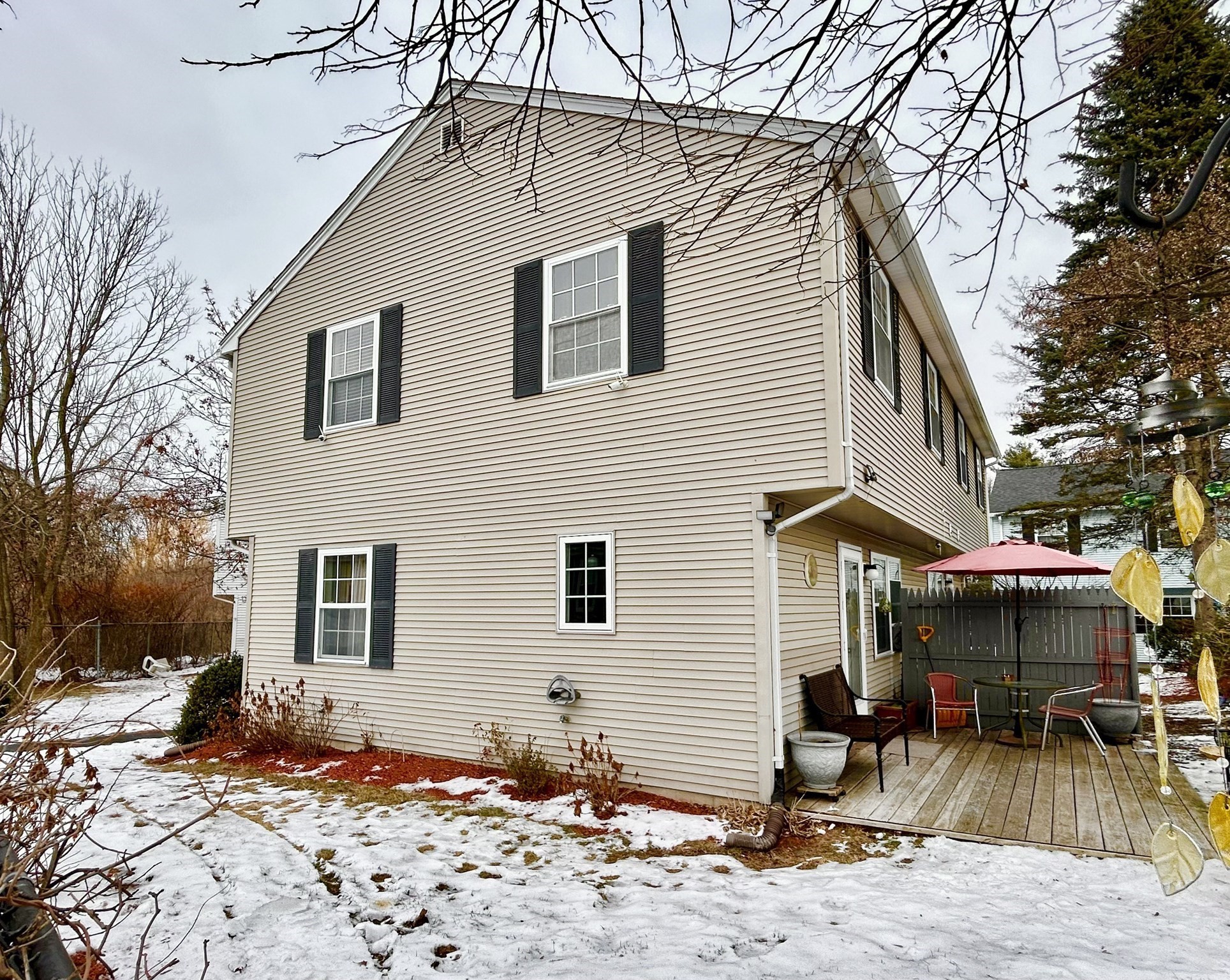 106 Lundberg St Unit 6, Lowell, MA 01852 - Image 2