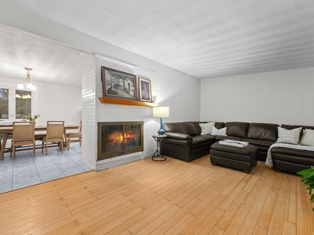 15 Rosslare Rd, Framingham, MA 01701 - Image 14