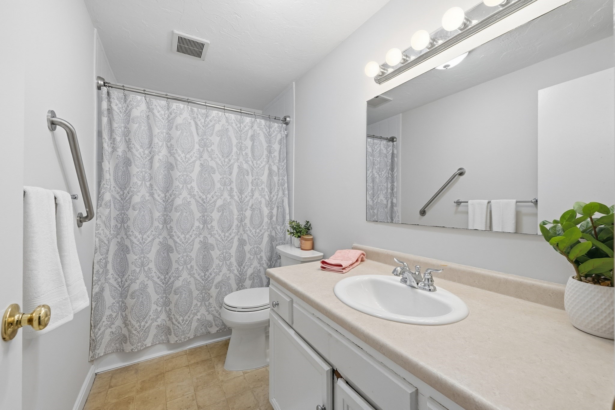 10 Mill St Unit Q, Maynard, MA 01754 - Image 13