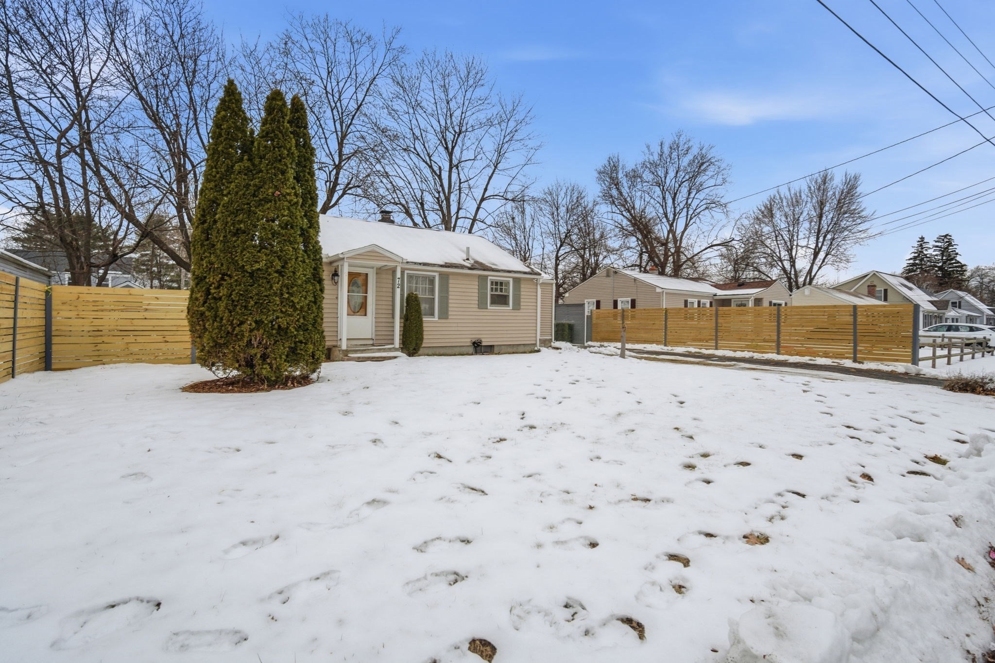 72 W Bay Path Ter, Springfield, MA 01109 - Image 26