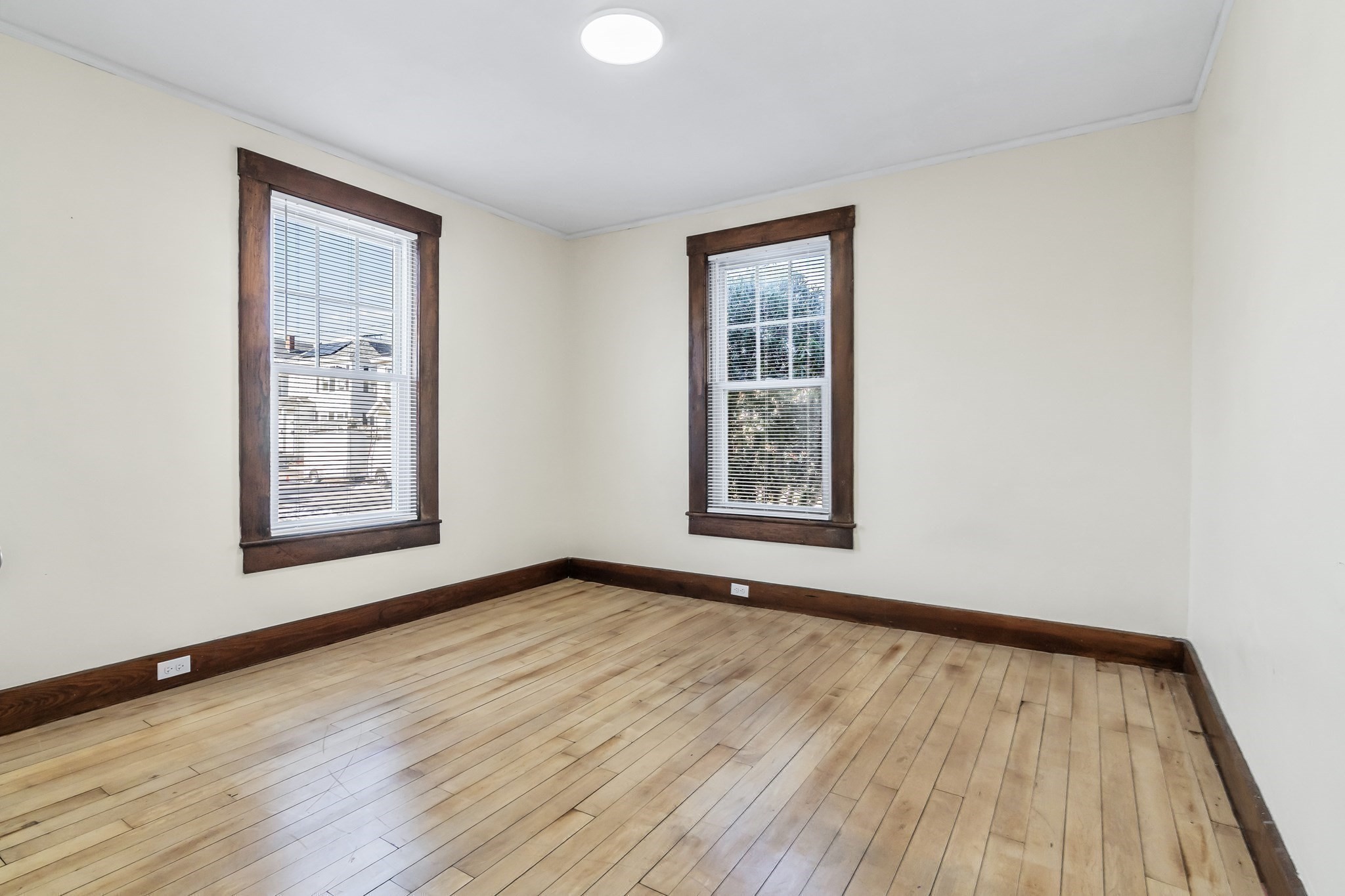 144 A St, Lowell, MA 01851 - Image 17
