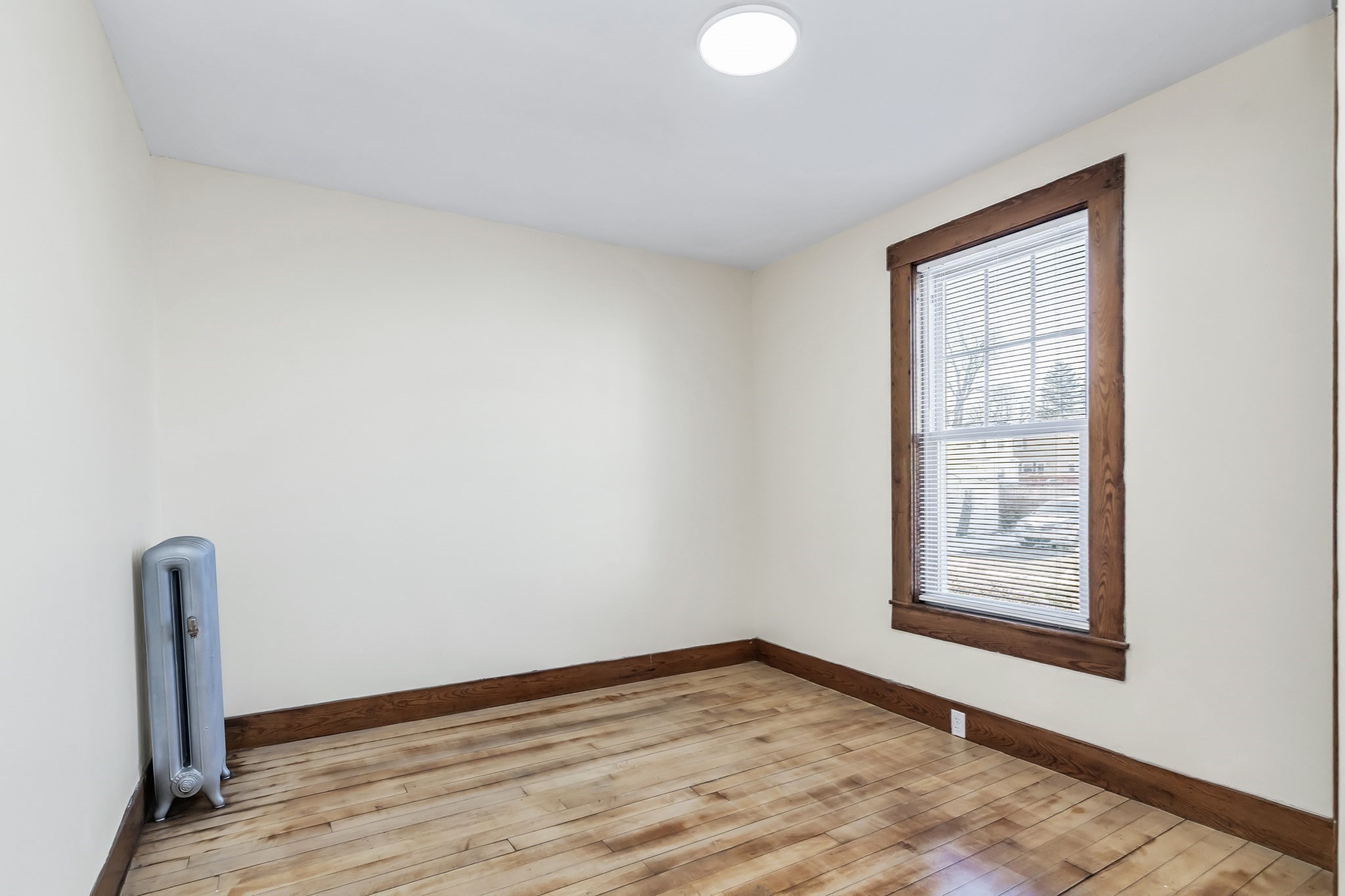 144 A St, Lowell, MA 01851 - Image 23