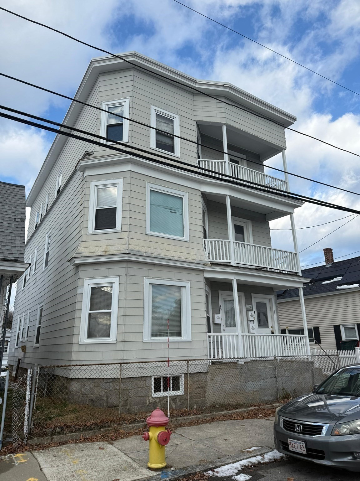 61 Kingston St, Lawrence, MA 01843 - Image 2