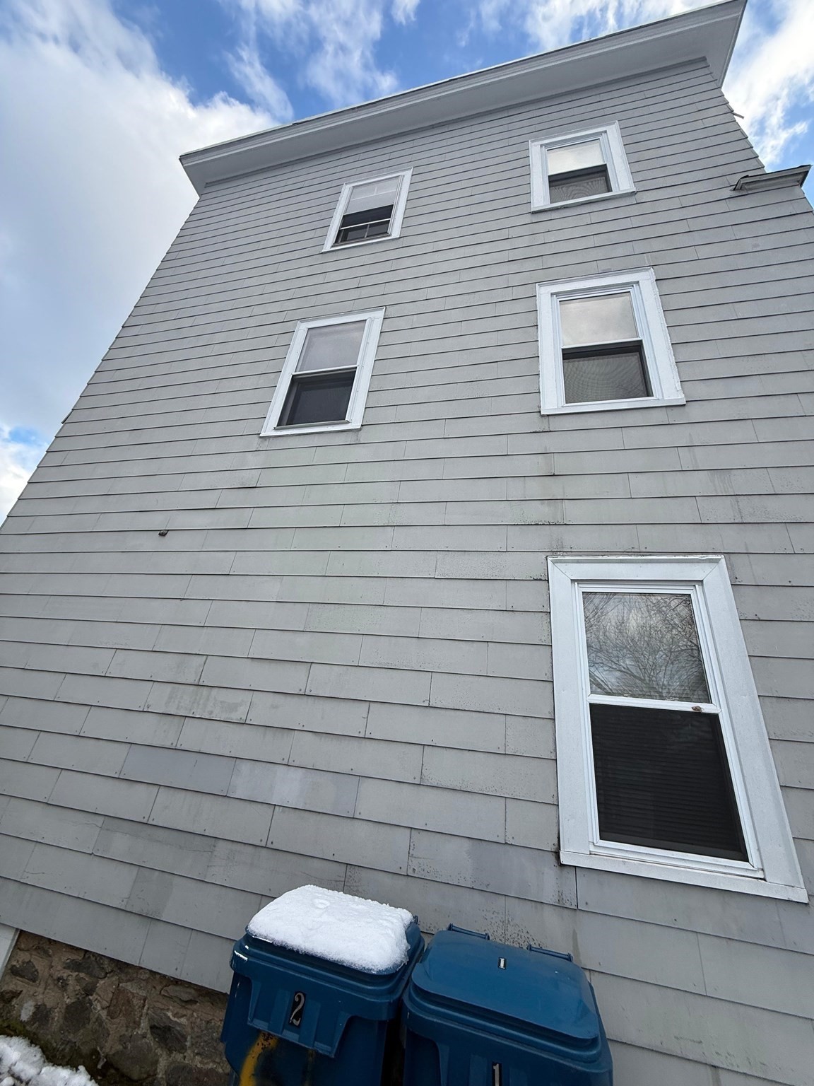 61 Kingston St, Lawrence, MA 01843 - Image 5