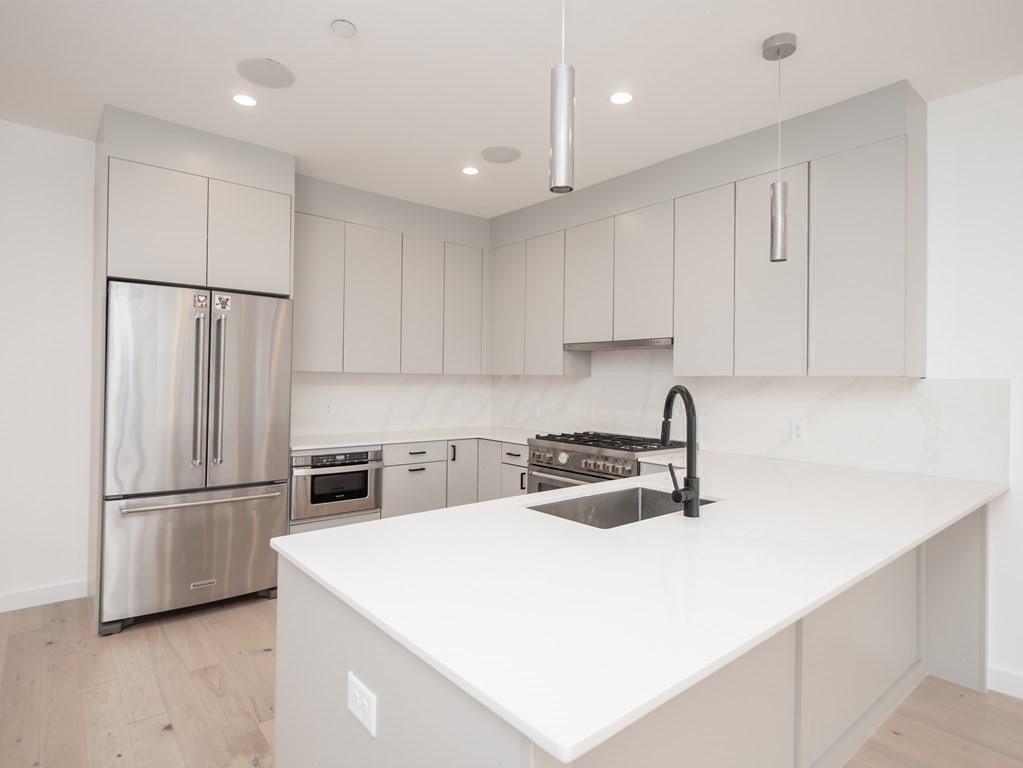 340 West 2nd Street Unit 19, South Boston, Boston, MA 02127 - Image 14
