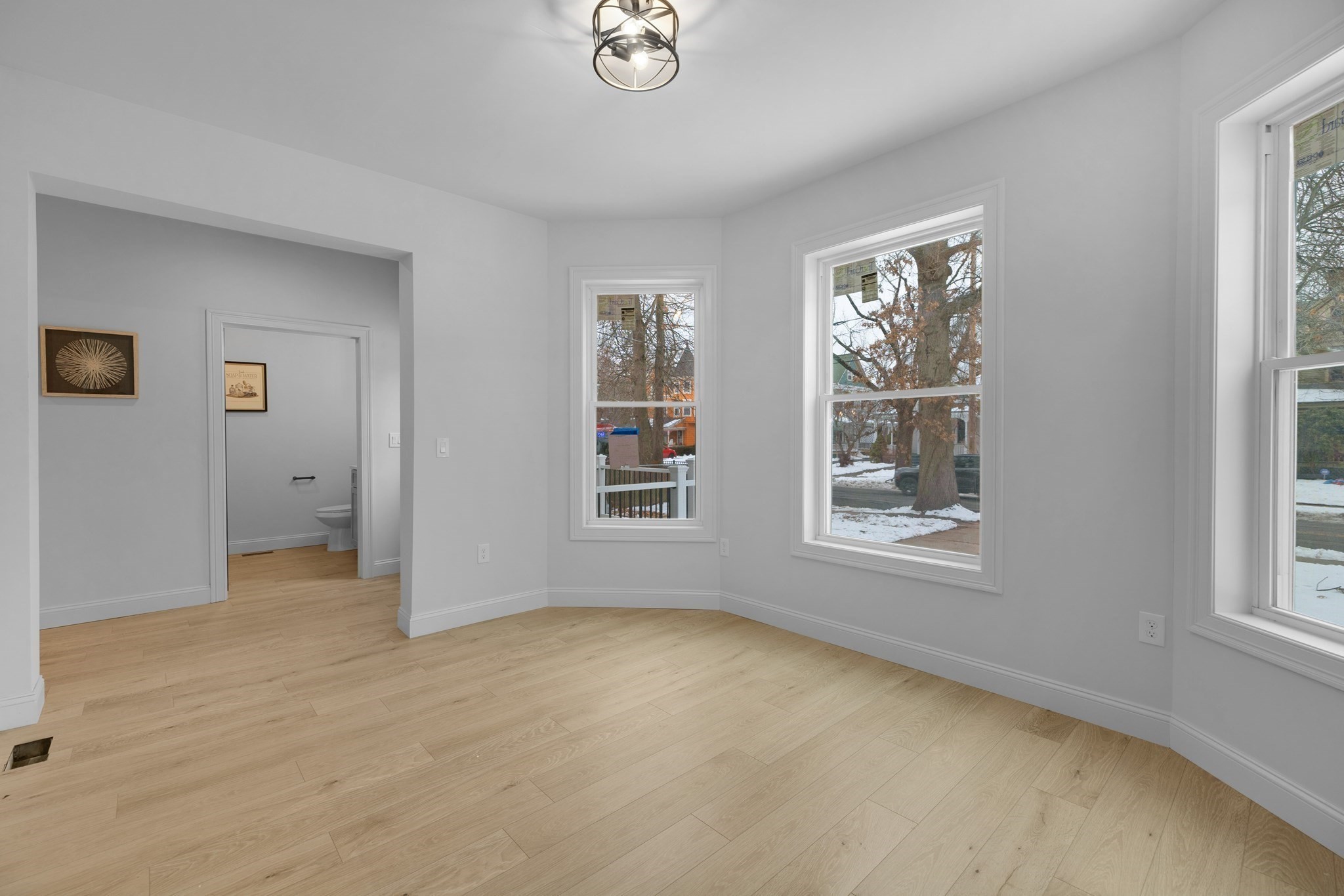 104 Lincoln St, Holyoke, MA 01040 - Image 14