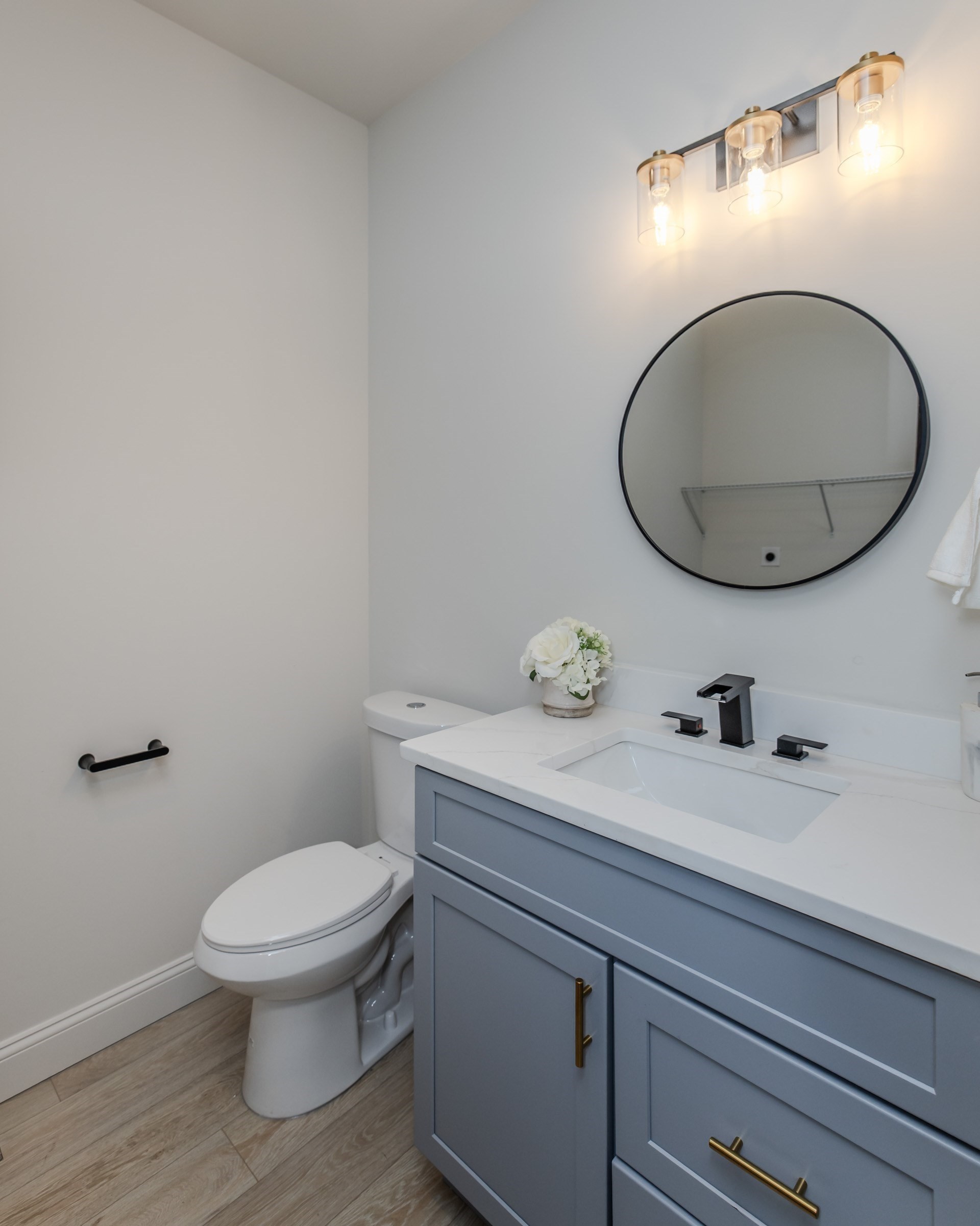 104 Lincoln St, Holyoke, MA 01040 - Image 16