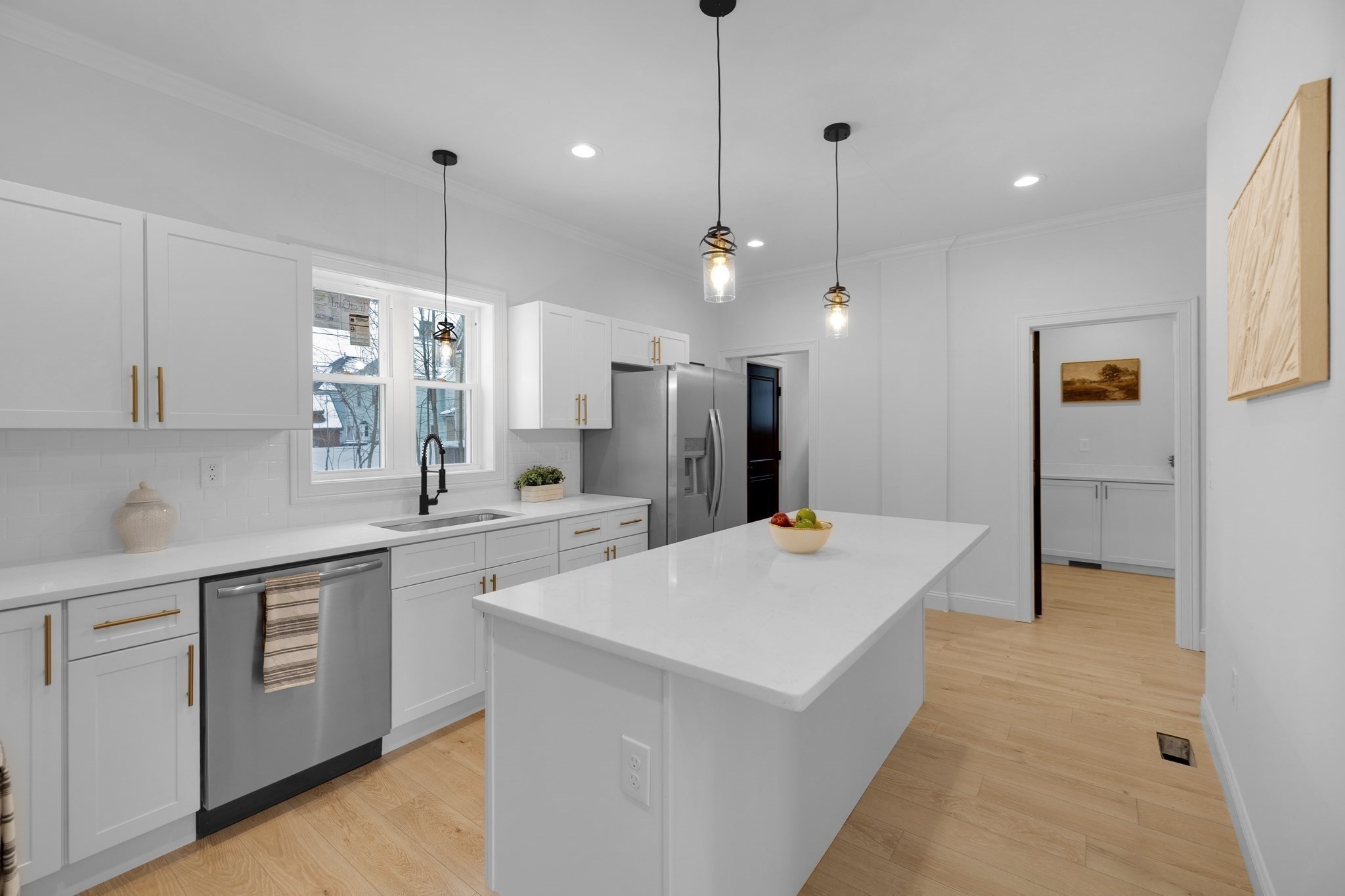 104 Lincoln St, Holyoke, MA 01040 - Image 3