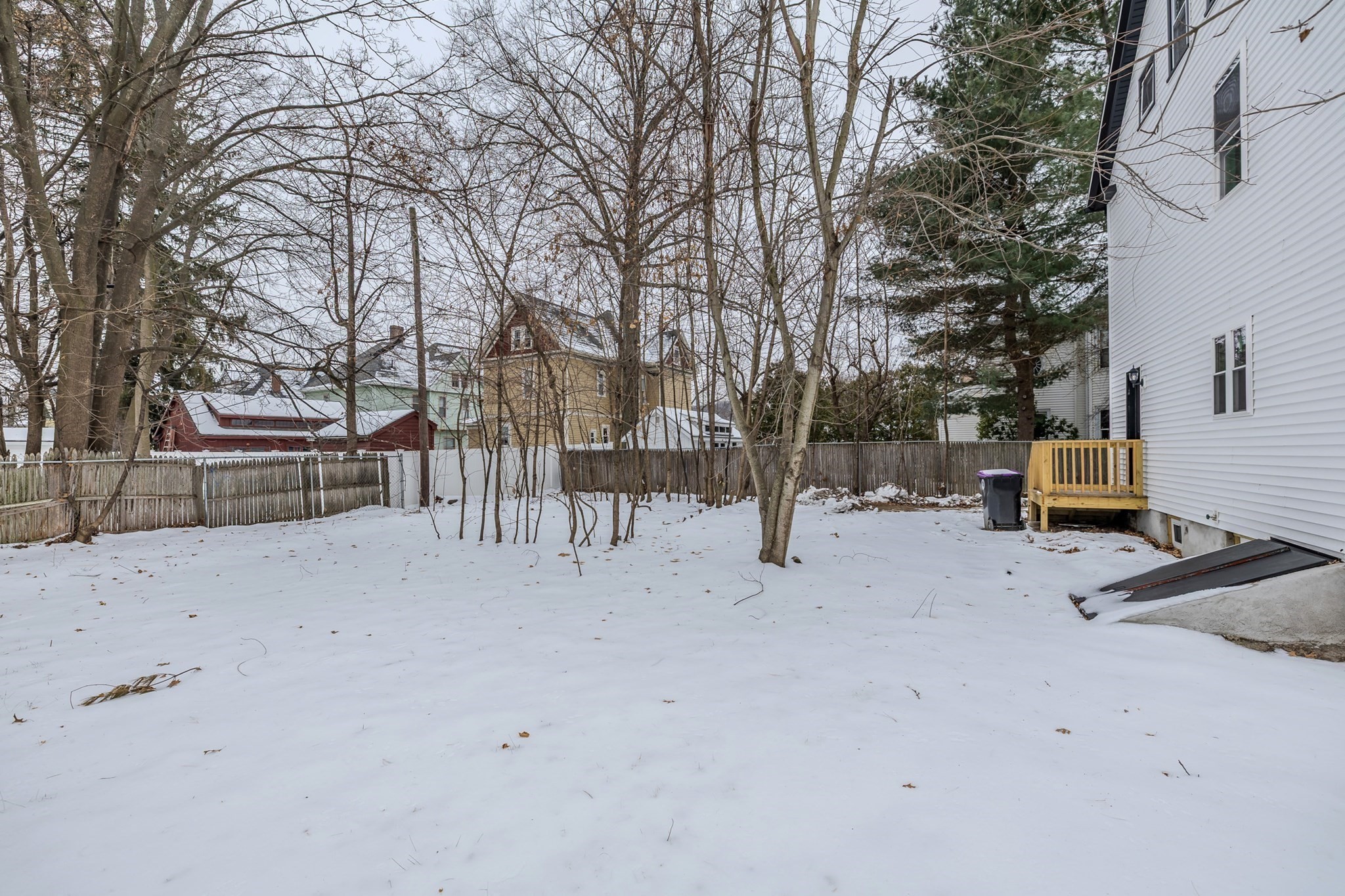 104 Lincoln St, Holyoke, MA 01040 - Image 36