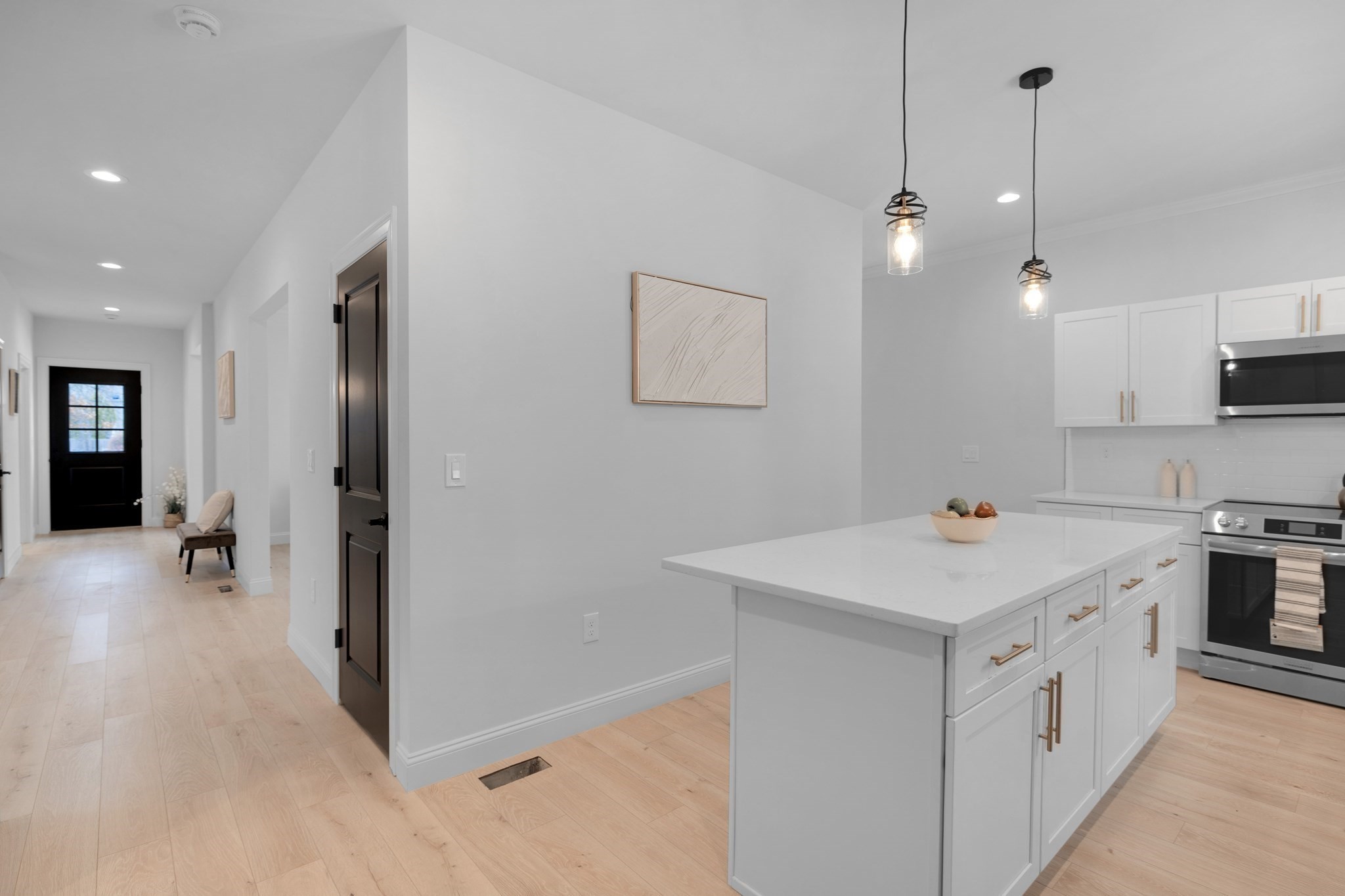 104 Lincoln St, Holyoke, MA 01040 - Image 5