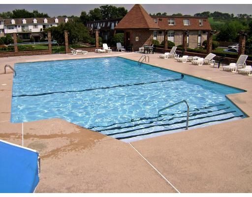 18 Williamsburg Ct Unit 23, Shrewsbury, MA 01545 - Image 7