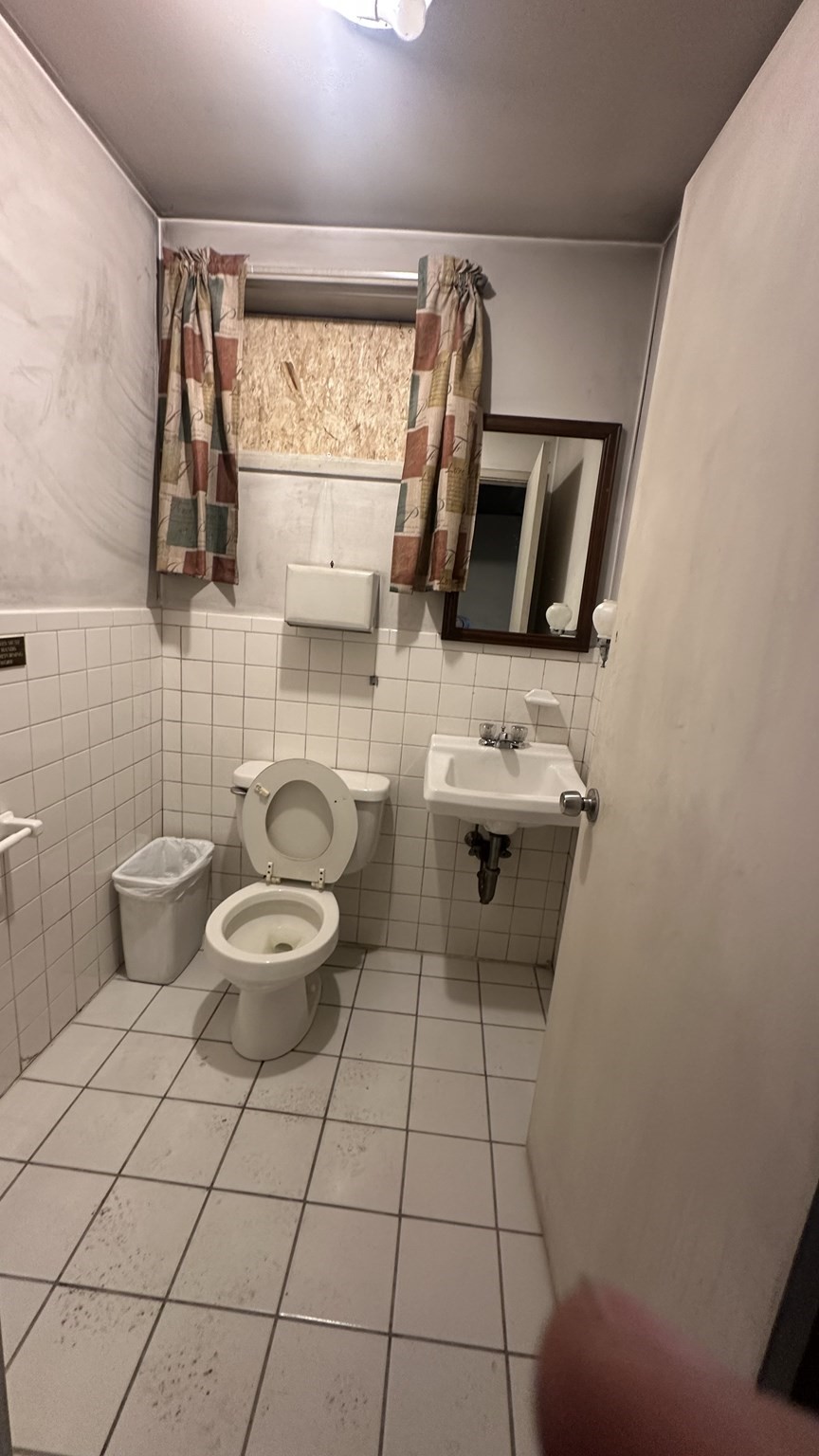 330 William St, Fall River, MA 02721 - Image 9