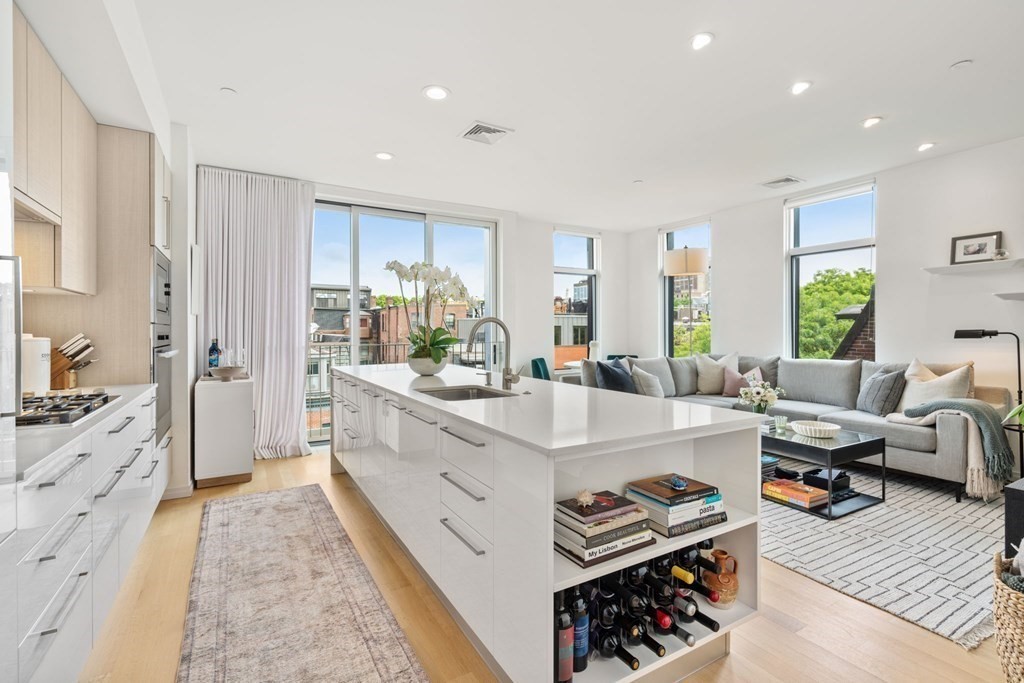 7 E. Springfield Unit 5B, South End, Boston, MA 02118 - Image 3