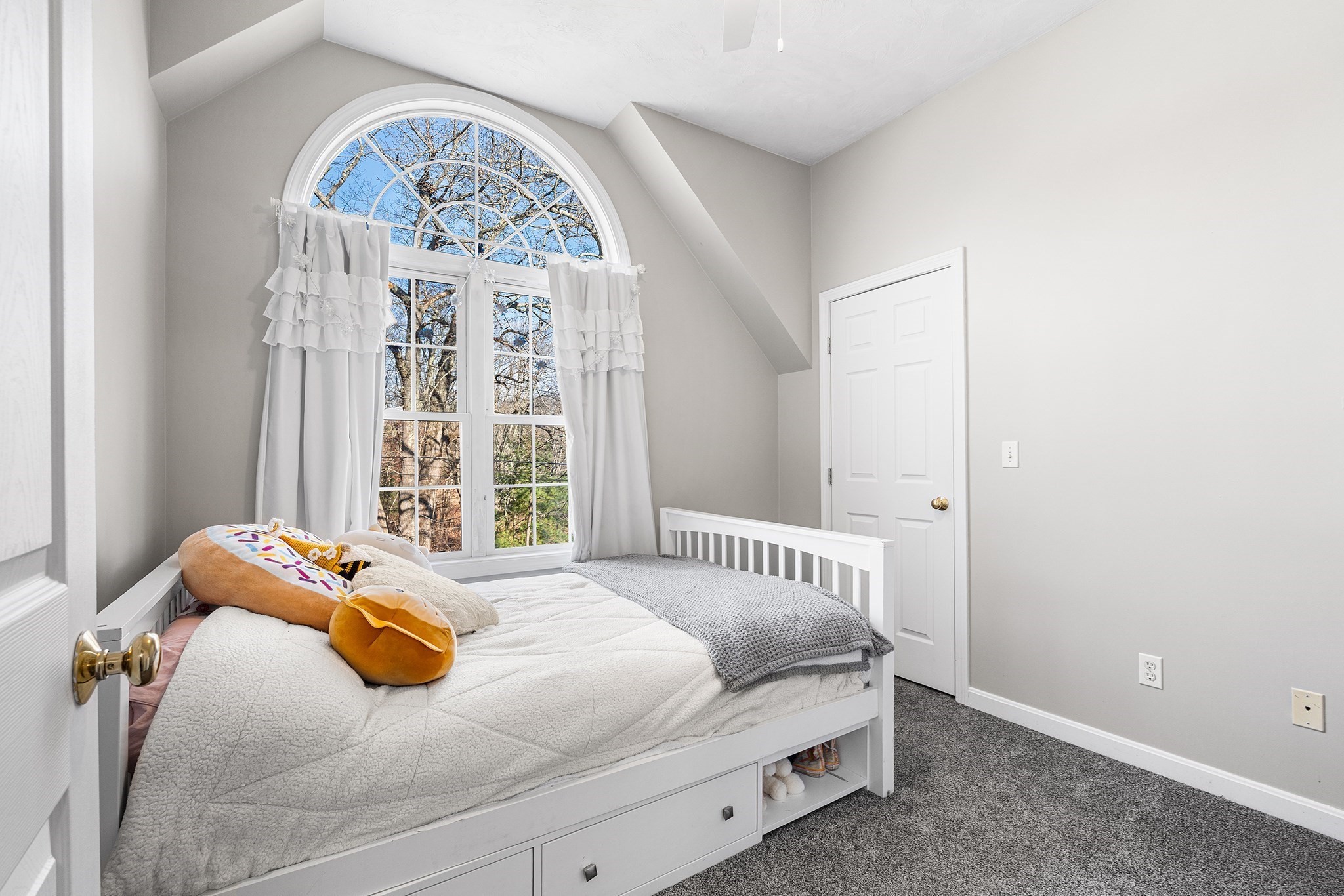 52 Deanville Rd, Attleboro, MA 02703 - Image 15