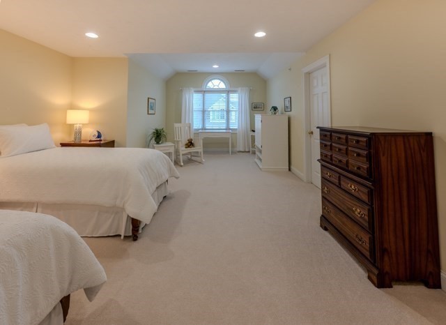 15 Peachey Cir Unit 204, Middleton, MA 01949 - Image 26