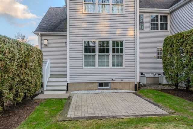 15 Peachey Cir Unit 204, Middleton, MA 01949 - Image 34