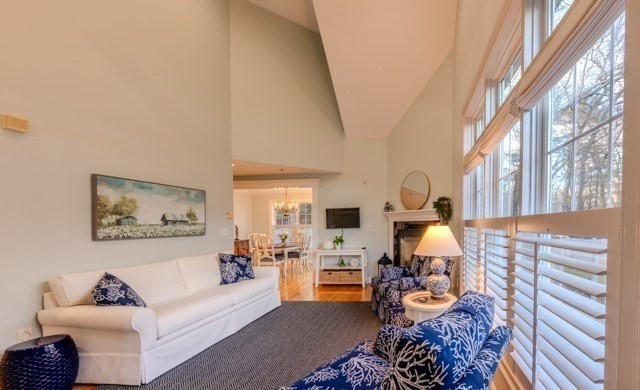 15 Peachey Cir Unit 204, Middleton, MA 01949 - Image 7