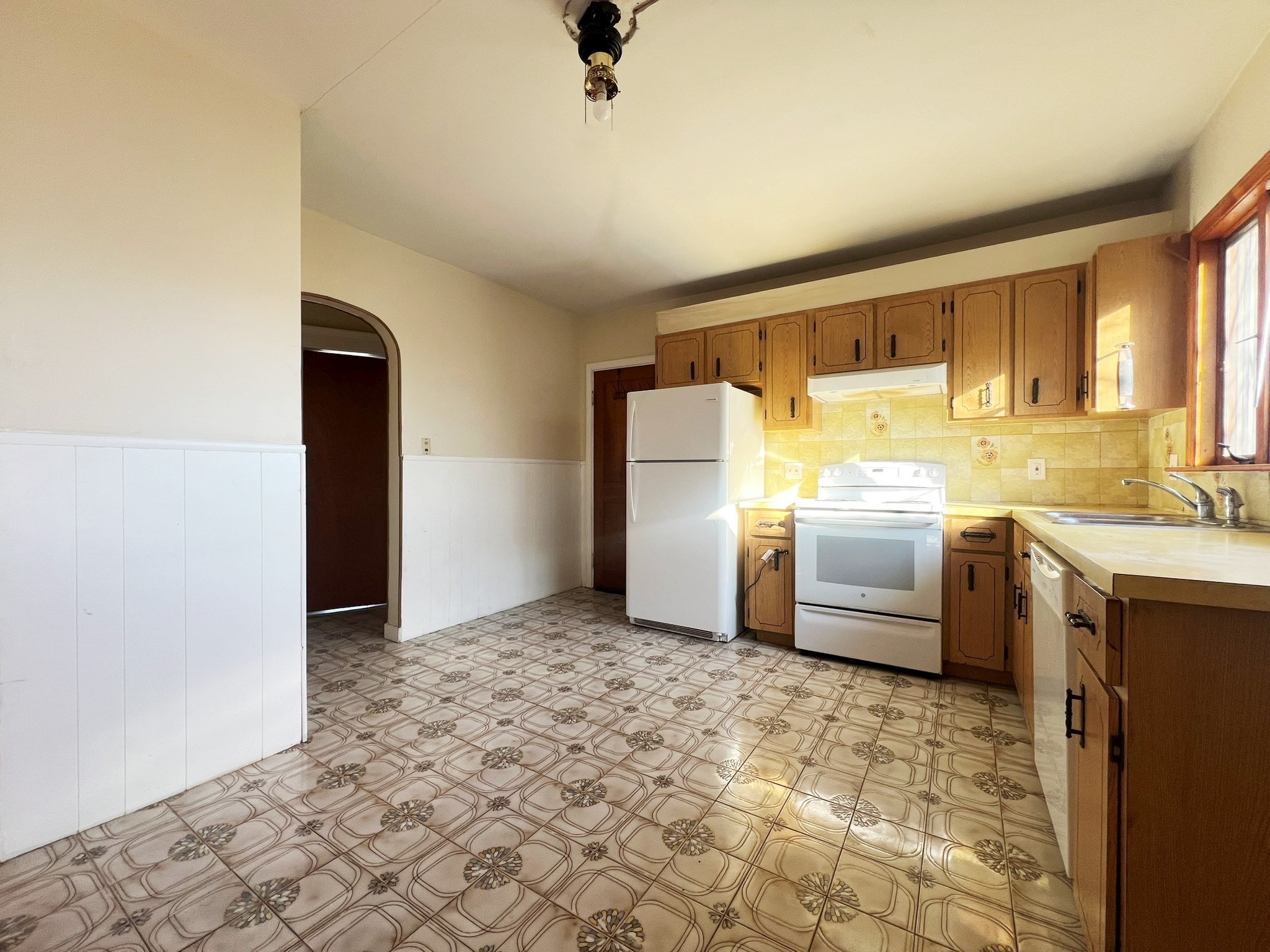 169 Grovers Ave, Winthrop, MA 02152 - Image 22