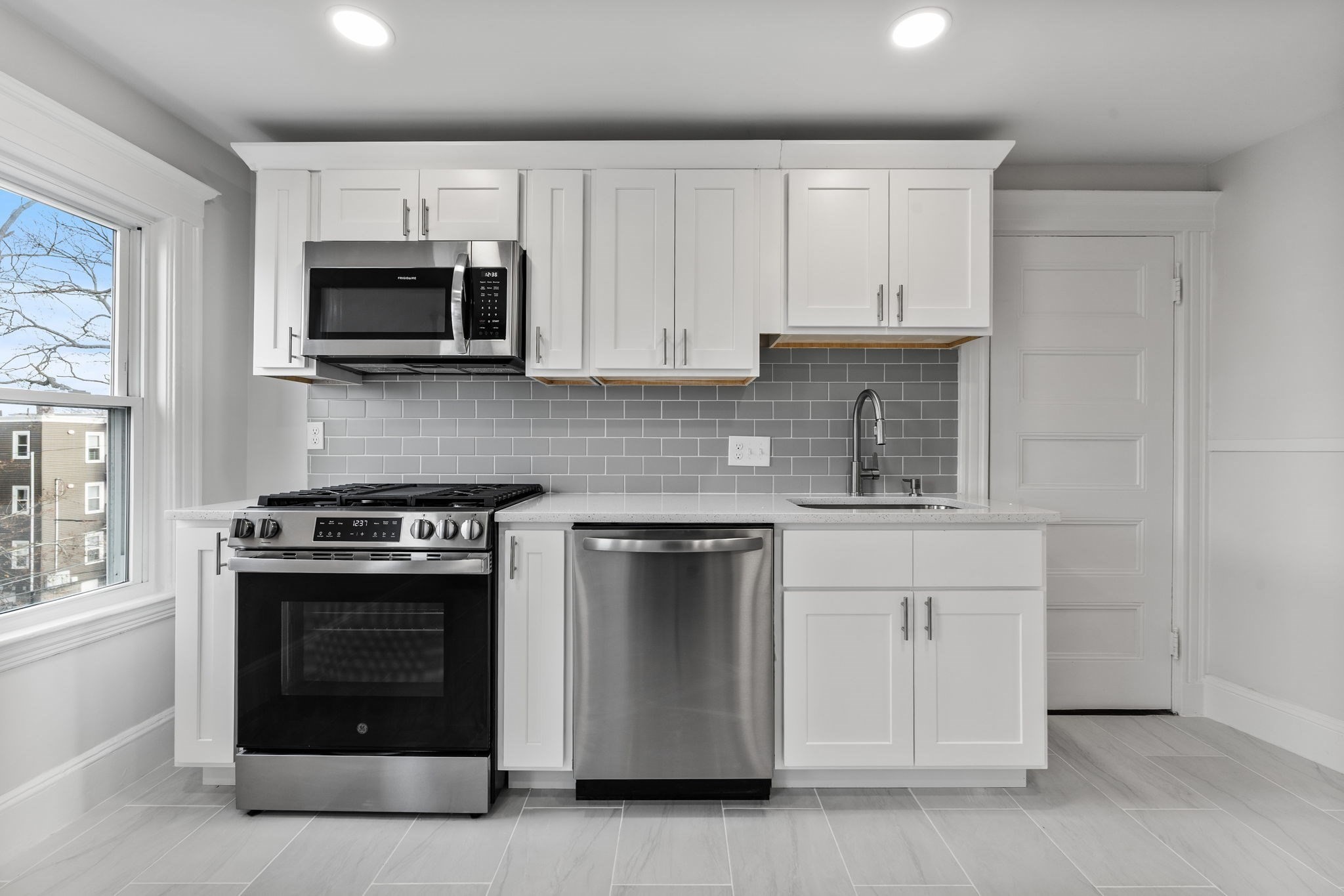 16 Clarkwood St Unit 3, Mattapan, Boston, MA 02126 - Image 2