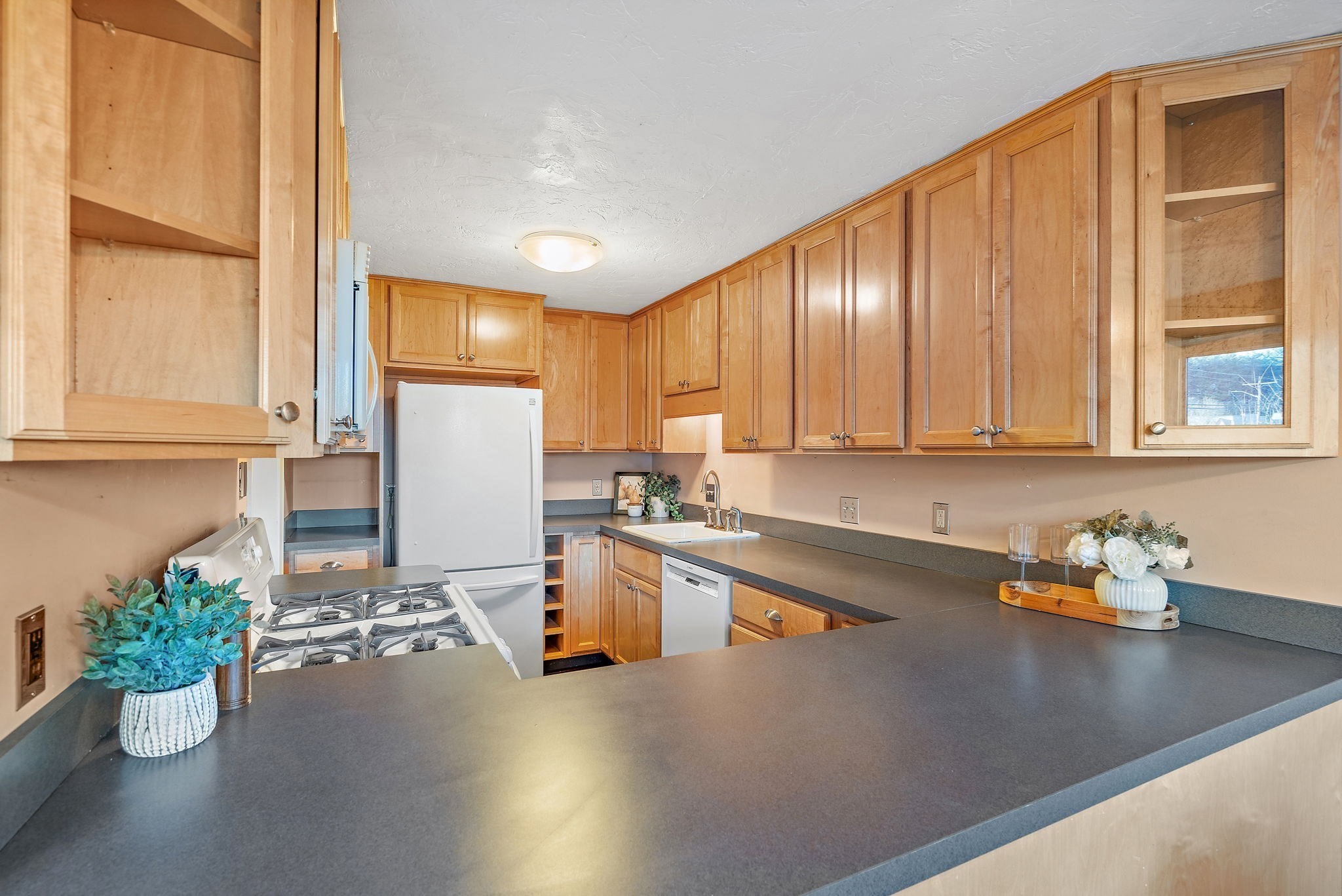 124 Broadmeadow St Unit G, Marlborough, MA 01752 - Image 14