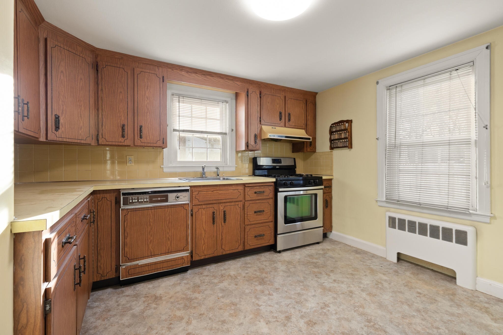 83 Dean St, Norwood, MA 02062 - Image 14