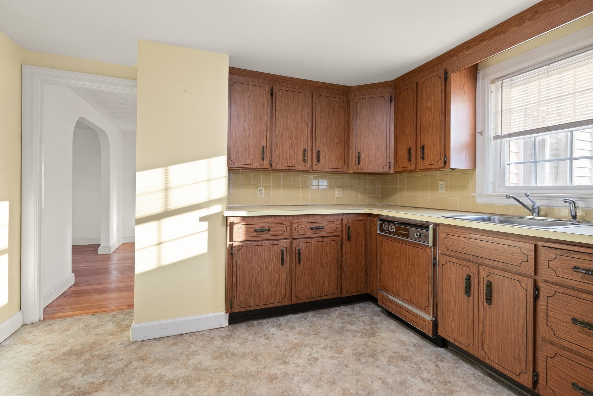 83 Dean St, Norwood, MA 02062 - Image 16