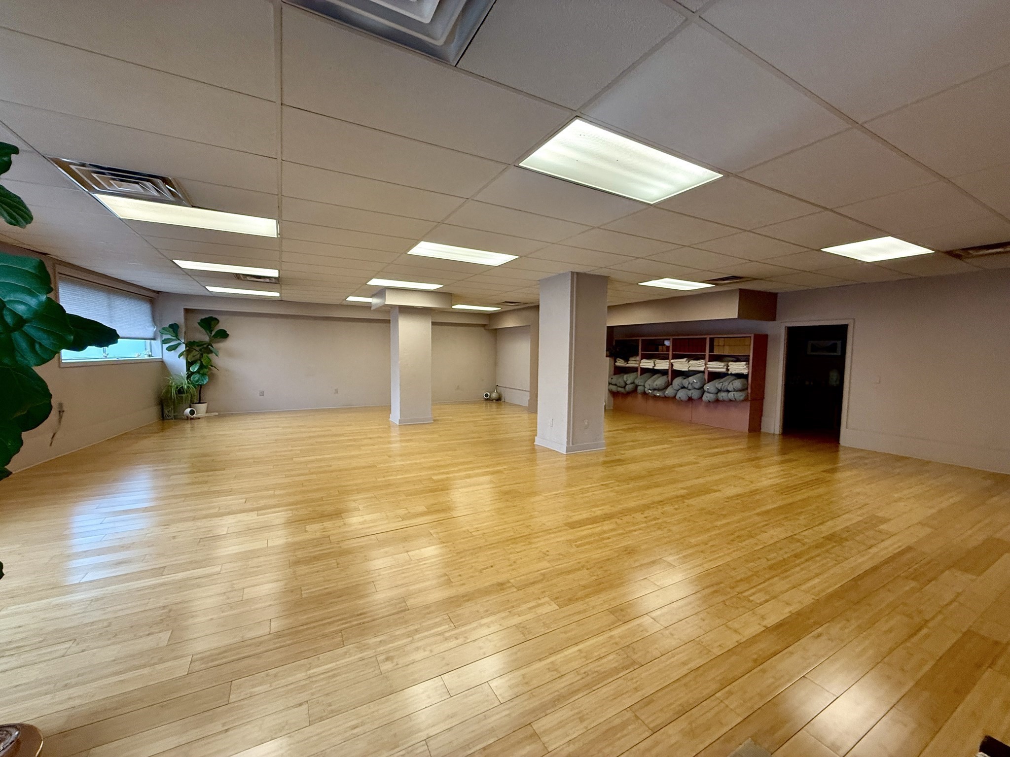 487 Burncoat St, Worcester, MA 01606 - Image 6