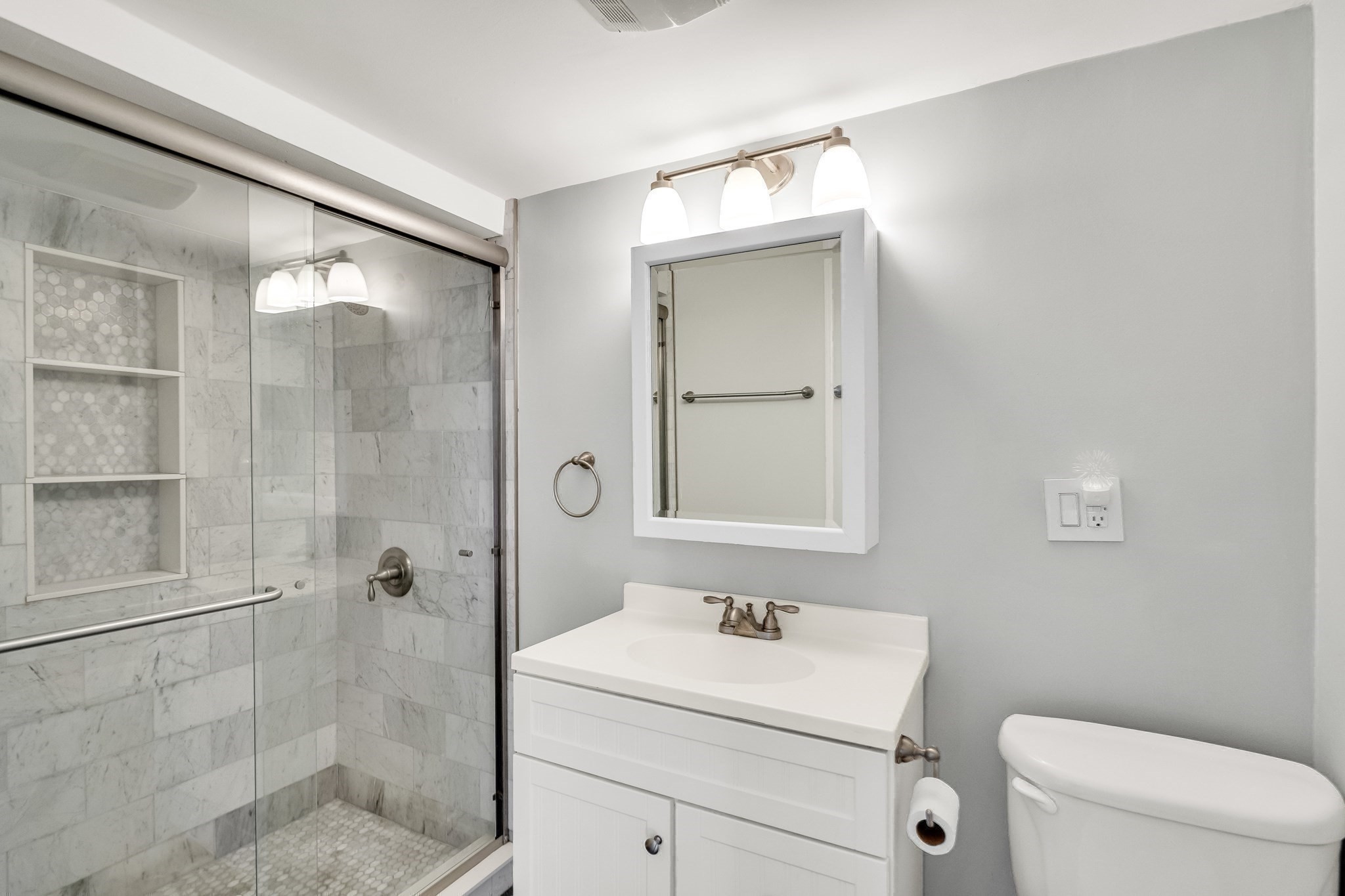 44 Faxon Street Unit 2, Newton, MA 02458 - Image 17