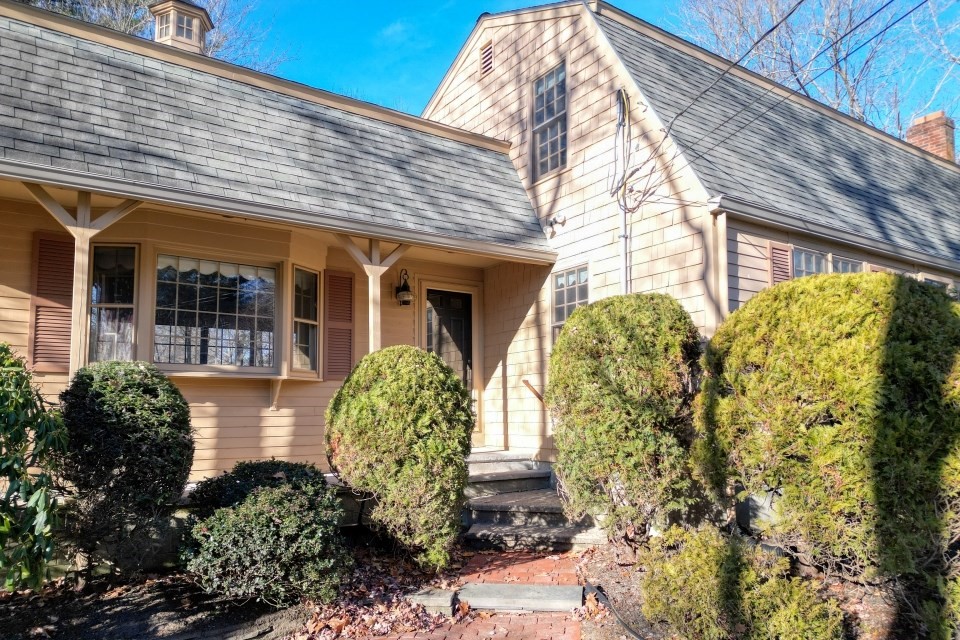 21 Strawberry Ln, Whitman, MA 02382 - Image 3