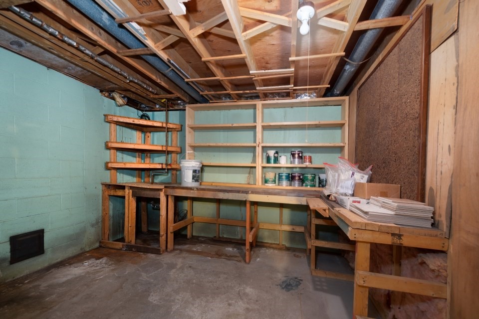 21 Strawberry Ln, Whitman, MA 02382 - Image 28