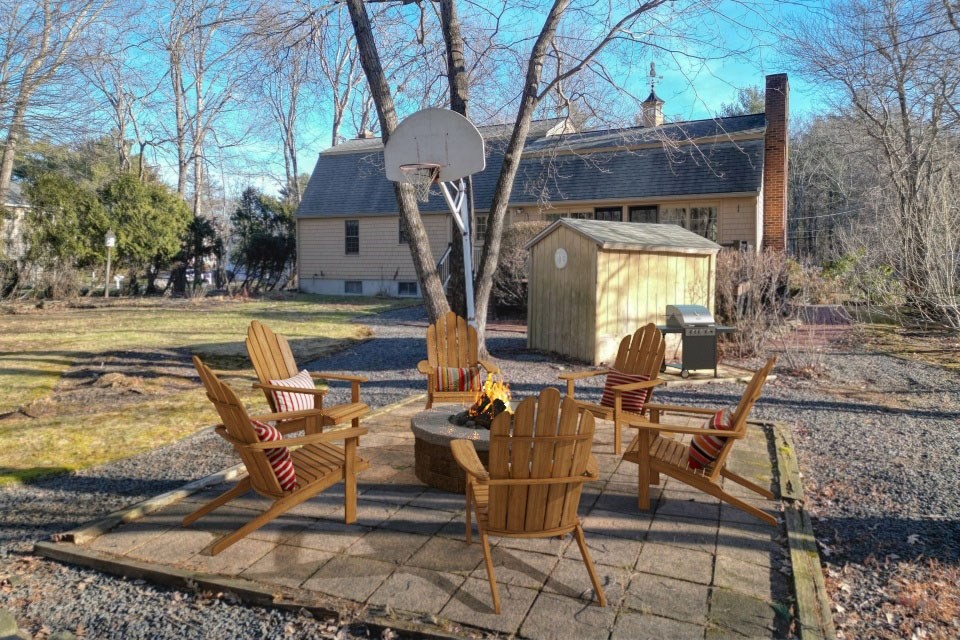 21 Strawberry Ln, Whitman, MA 02382 - Image 8