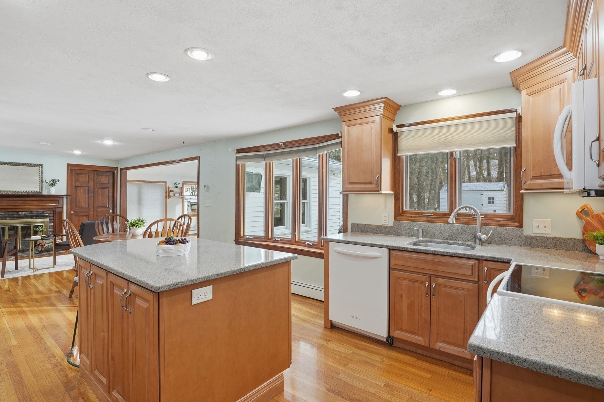146 Upton Road, Westborough, MA 01581 - Image 8