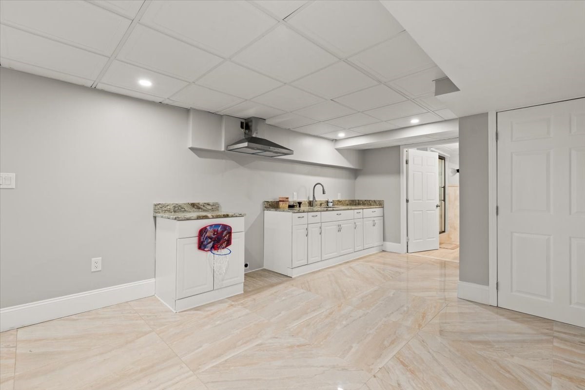 341 Ralph Talbot St, Weymouth, MA 02190 - Image 33