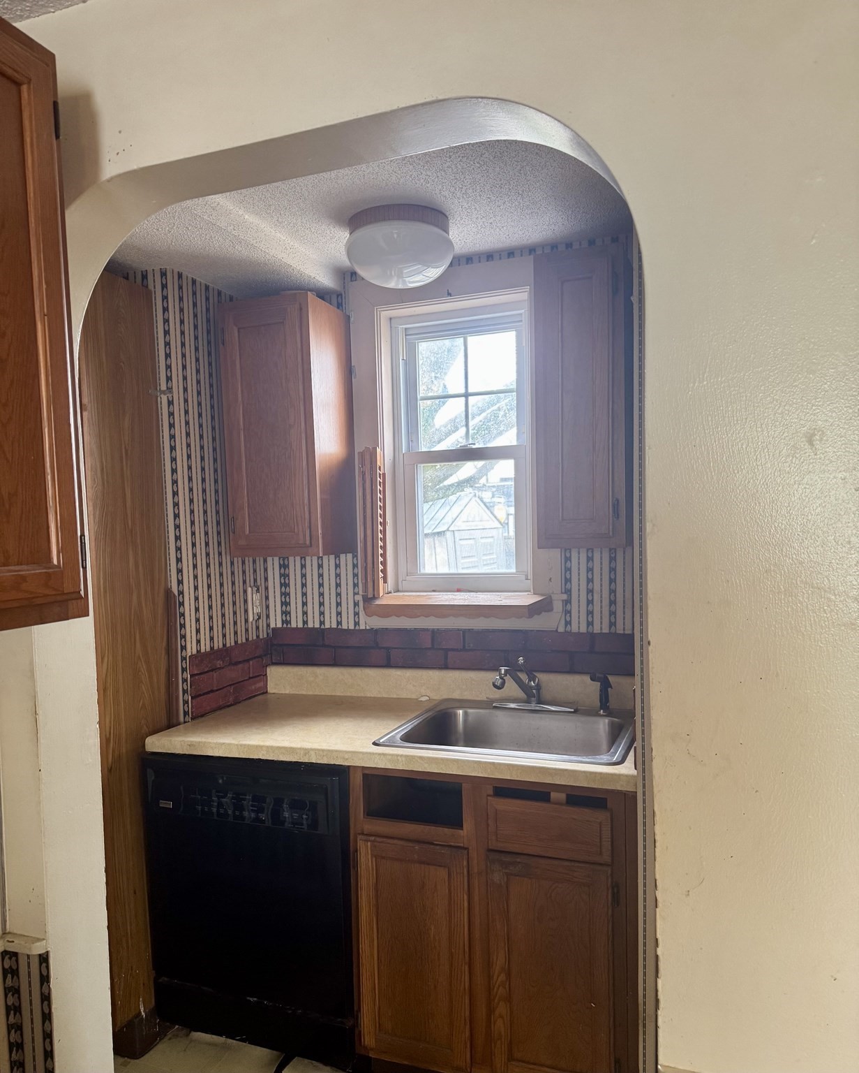 147 Summer St, Medford, MA 02155 - Image 8