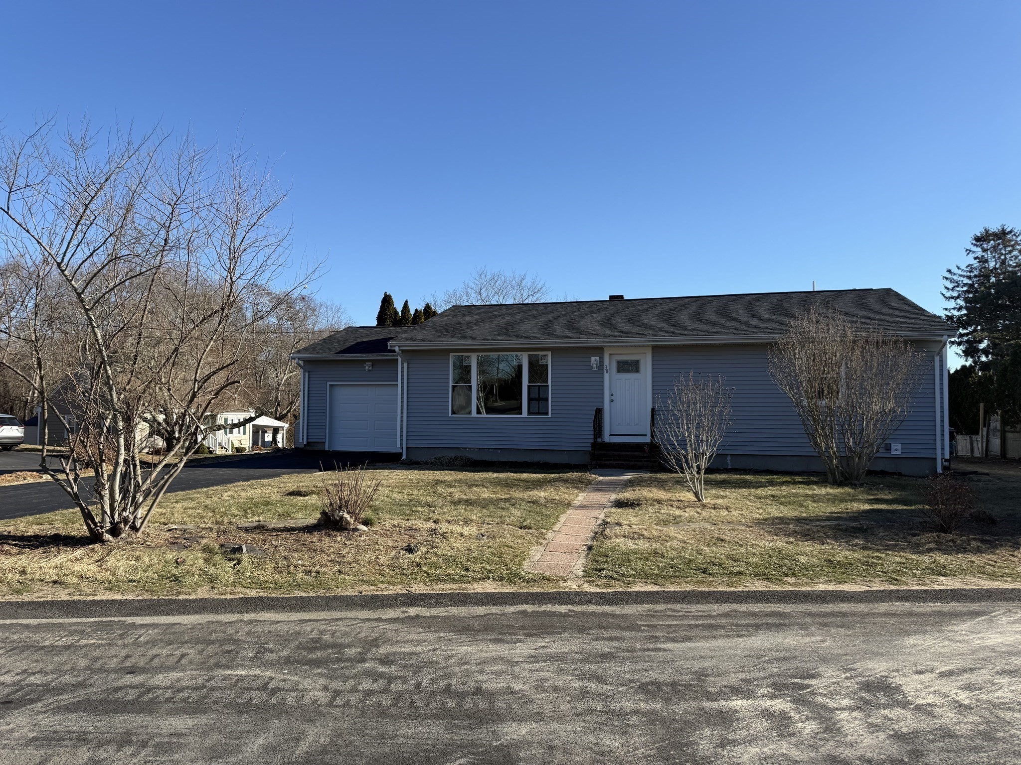 38 Gibson Ter, Dartmouth, MA 02747 - Image 3