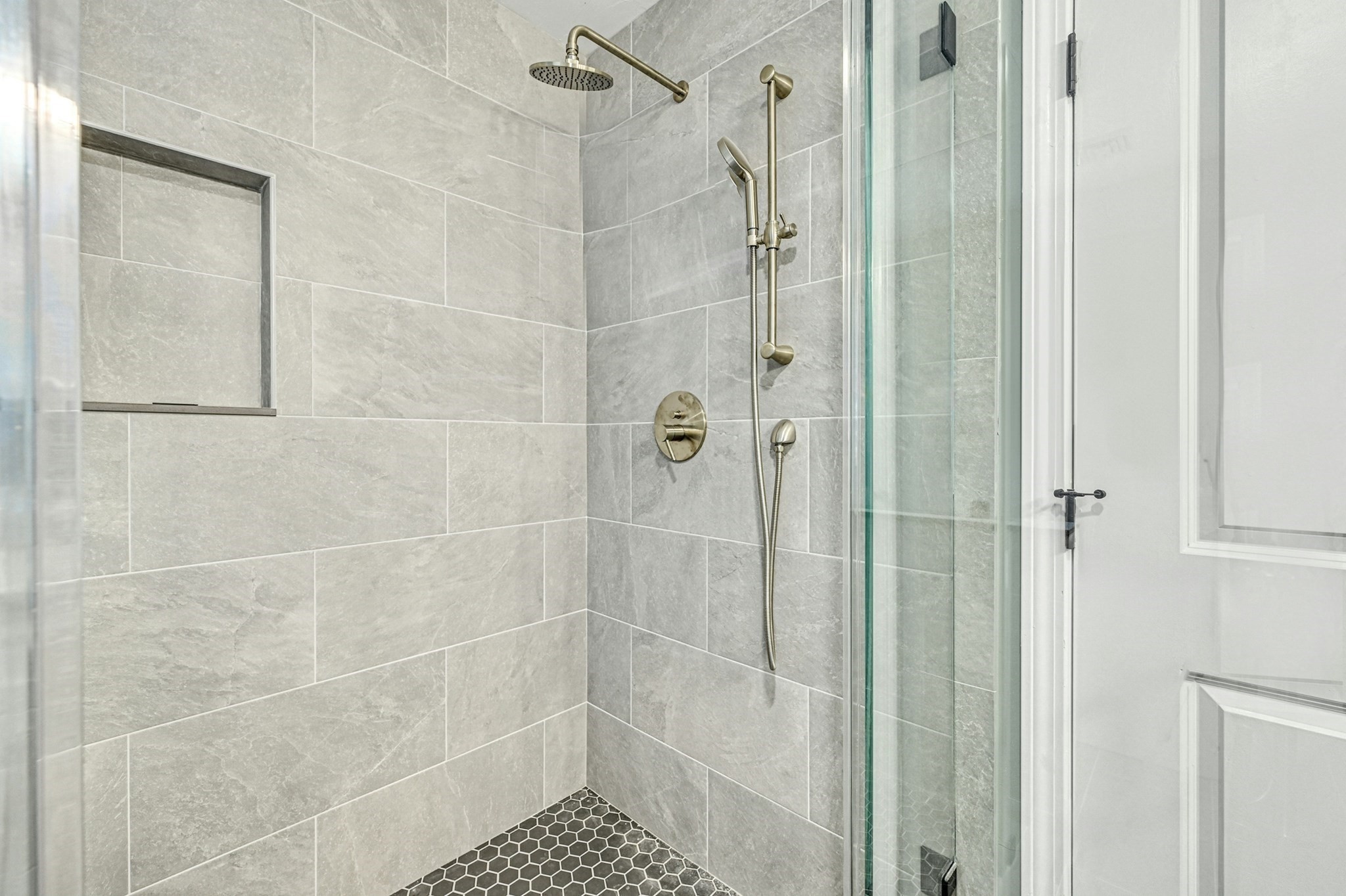 502 Pine Street, Leicester, MA 01571 - Image 17