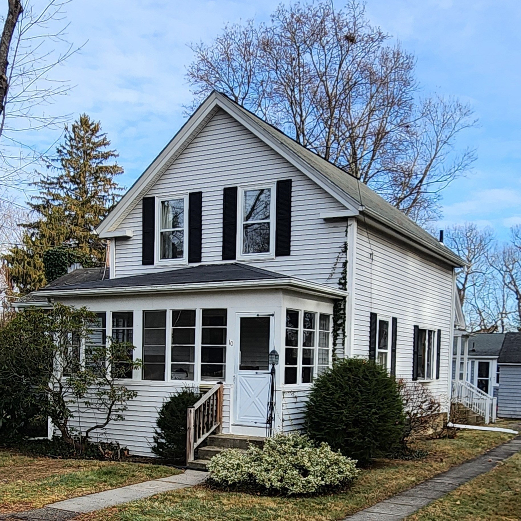 10 Prospect Street, Medway, MA 02053