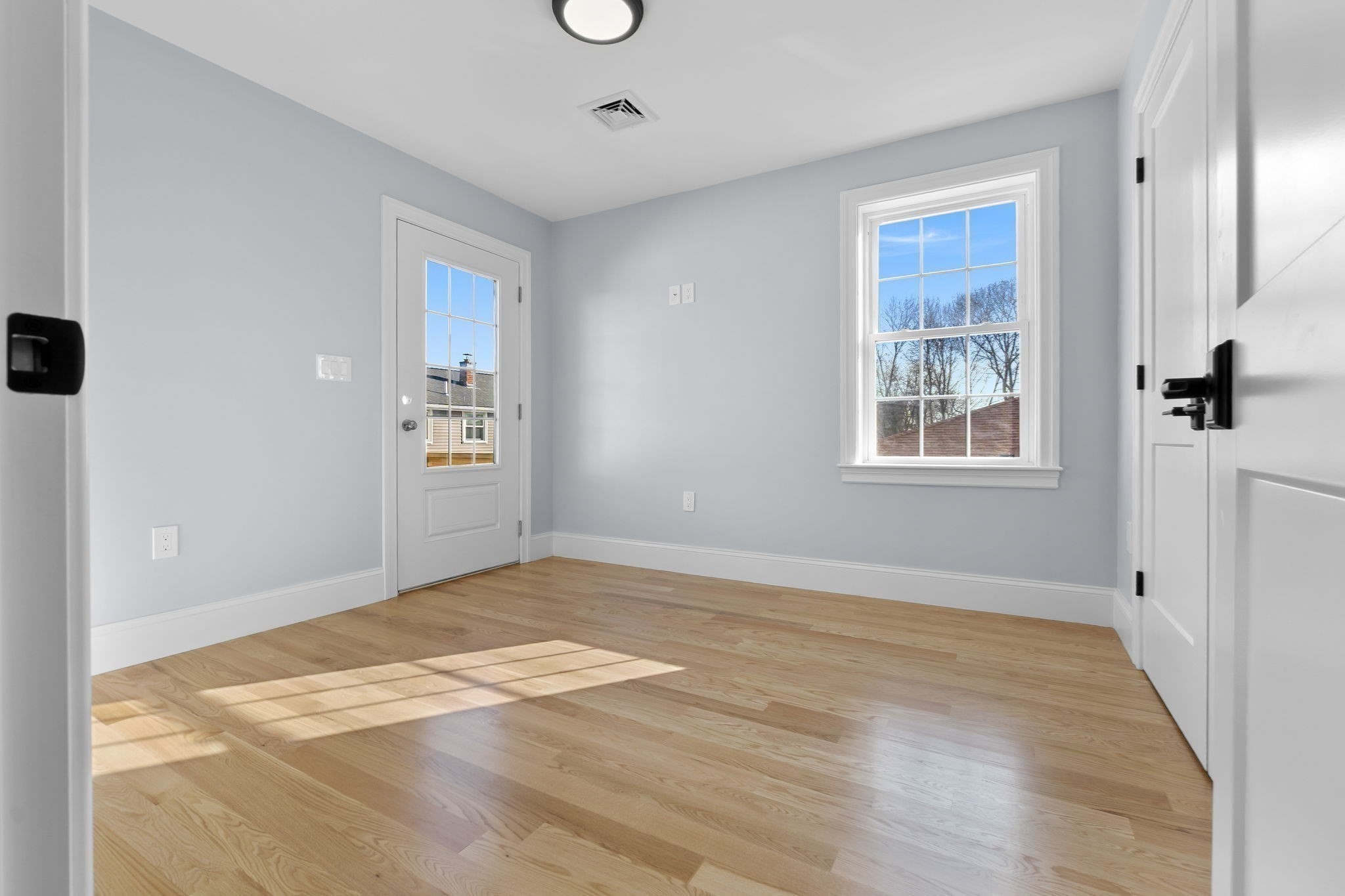 35 Liberty Ave, Revere, MA 02151 - Image 17