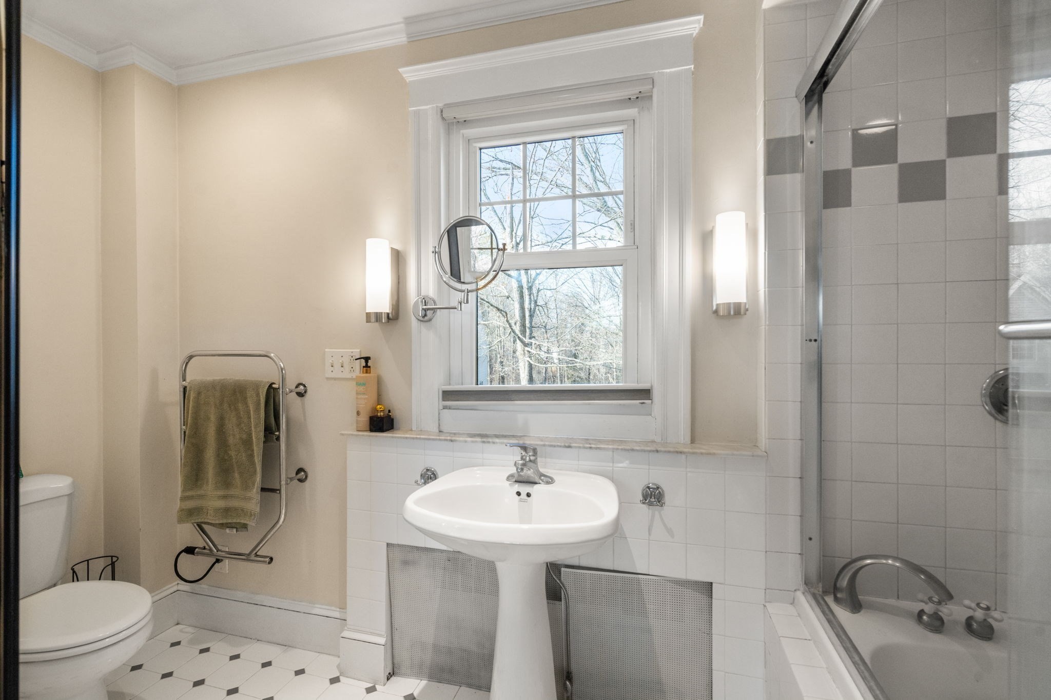 193 Garden St, Needham, MA 02492 - Image 17