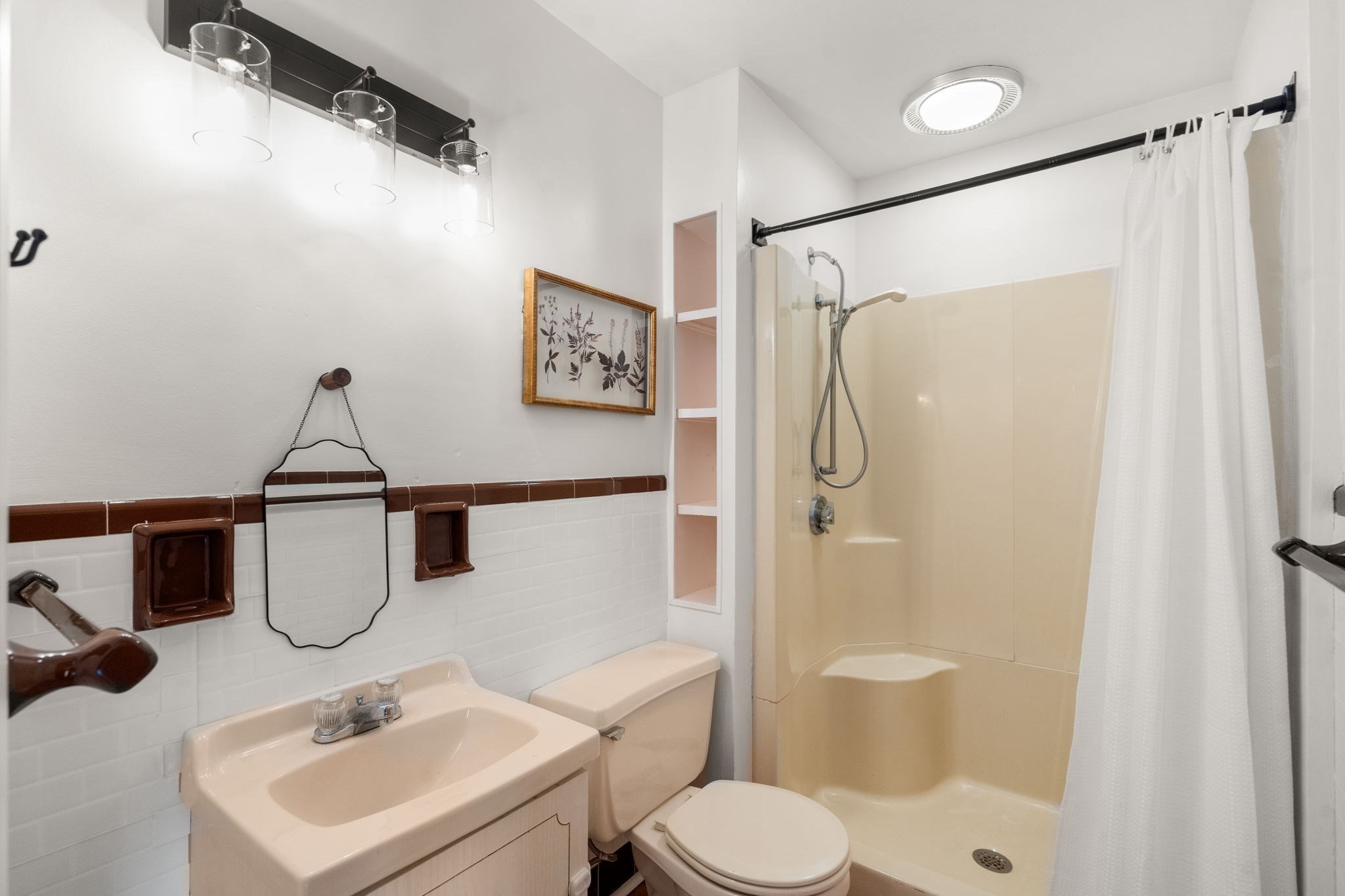 193 Garden St, Needham, MA 02492 - Image 31