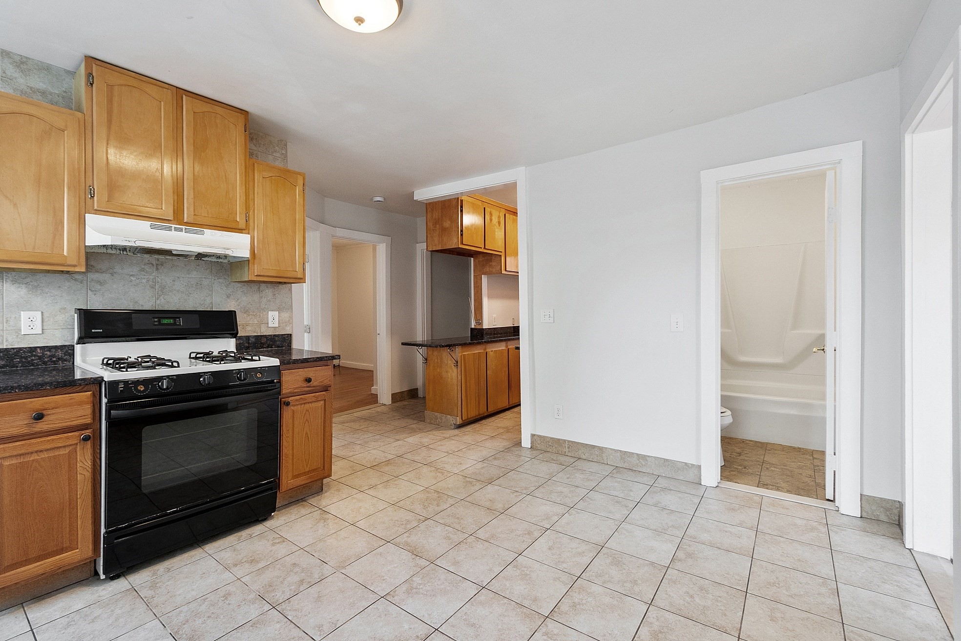 5 McFarland Ct, Worcester, MA 01604 - Image 18