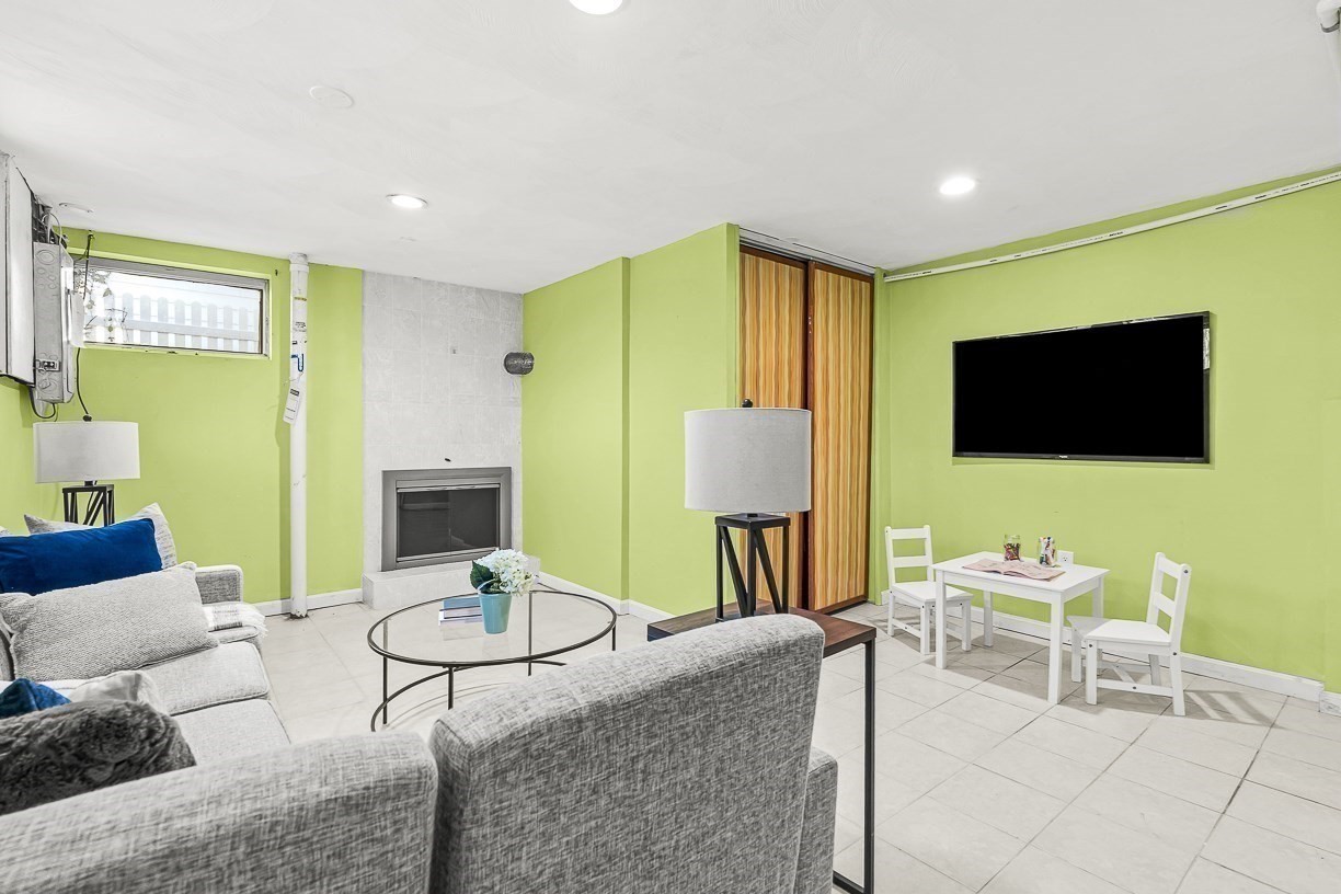 35 Fells Avenue Ter, Medford, MA 02155 - Image 33