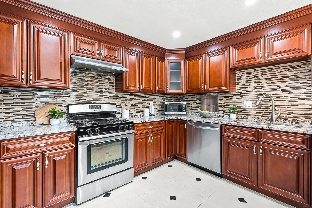 35 Fells Avenue Ter, Medford, MA 02155 - Image 7